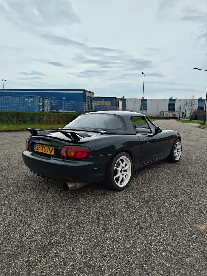 Mazda MX-5 1.8i, foto 4