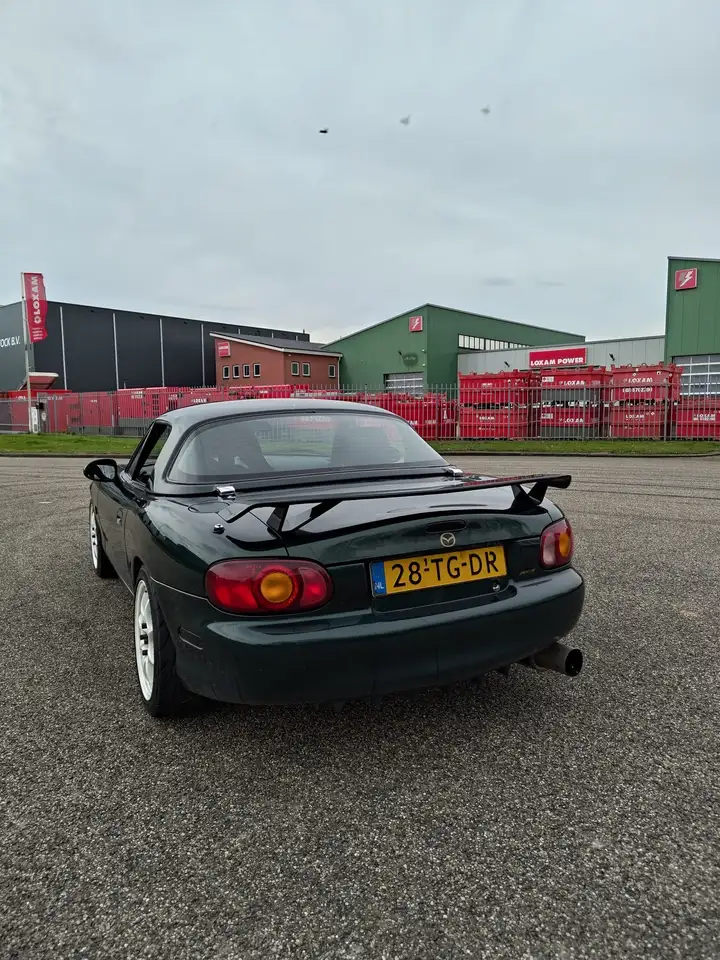 Mazda MX-5 1.8i, foto 5