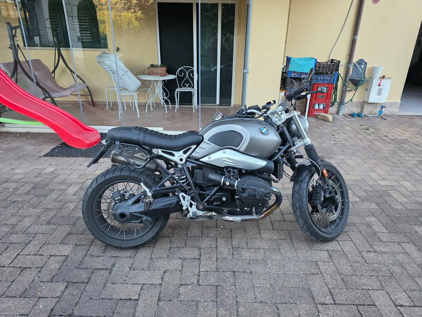 BMW R nineT Scrambler ABS Grigio - 1