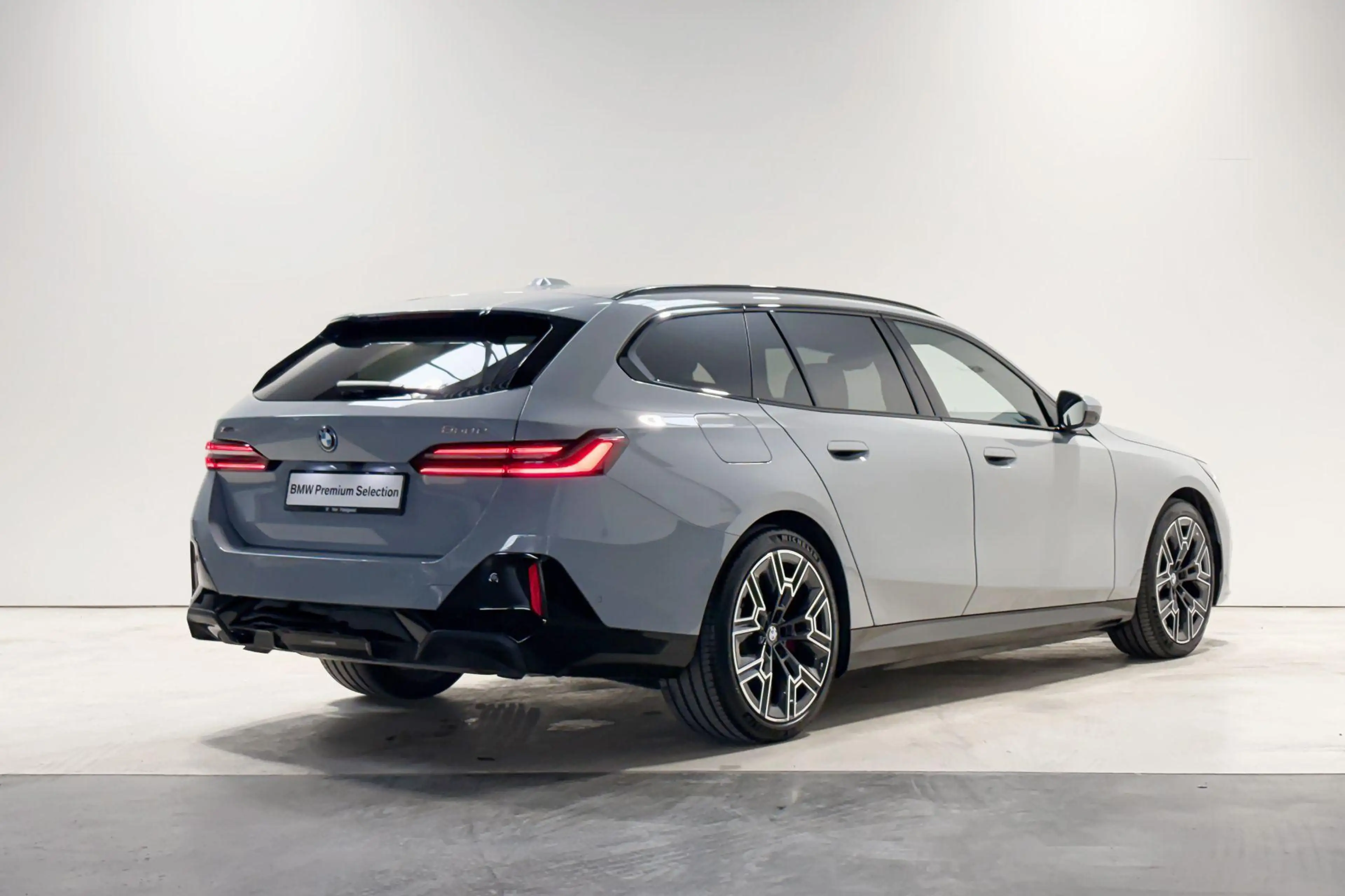 BMW 550 5 Serie Touring 550e xDrive - Verwacht: oktober 20 — photo 6