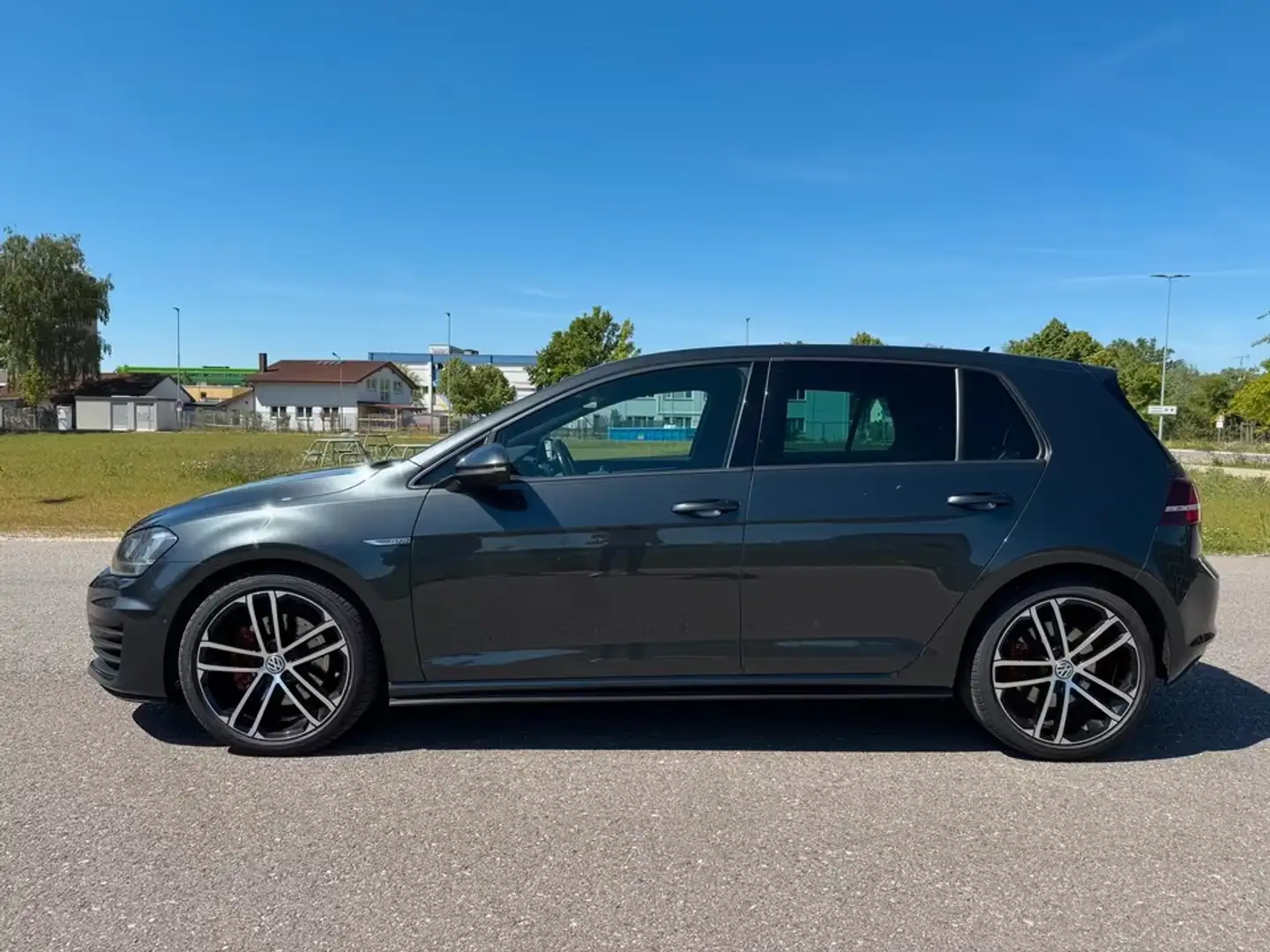 Volkswagen Golf GTD Sport & Sound DSG/ACC/Navi/Kamera Серый - 2
