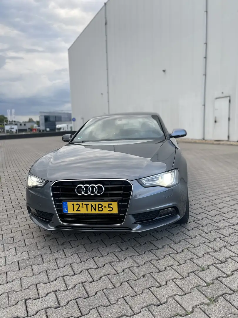Audi A5 1.8 TFSI Pro Line Grijs - 1