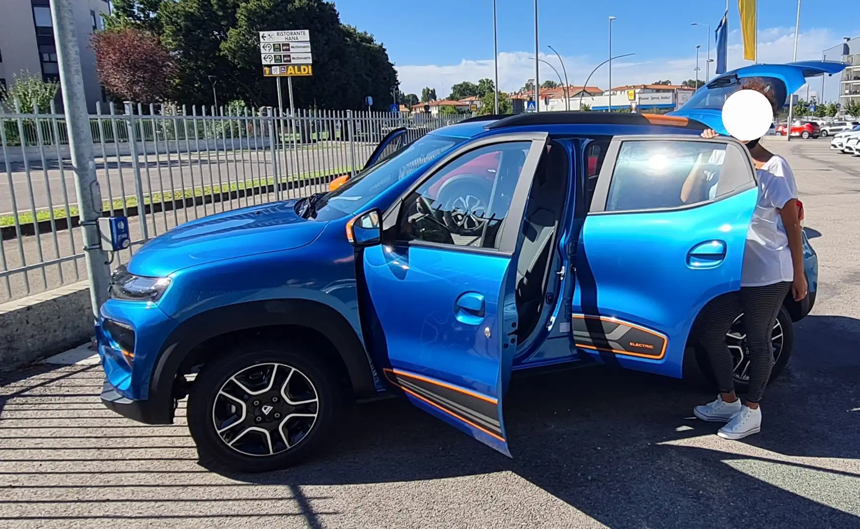 Dacia Spring Spring Comfort Plus Electric 45 Blau - 1