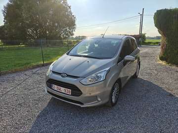 B-Max 1.6 TDCi Titanium