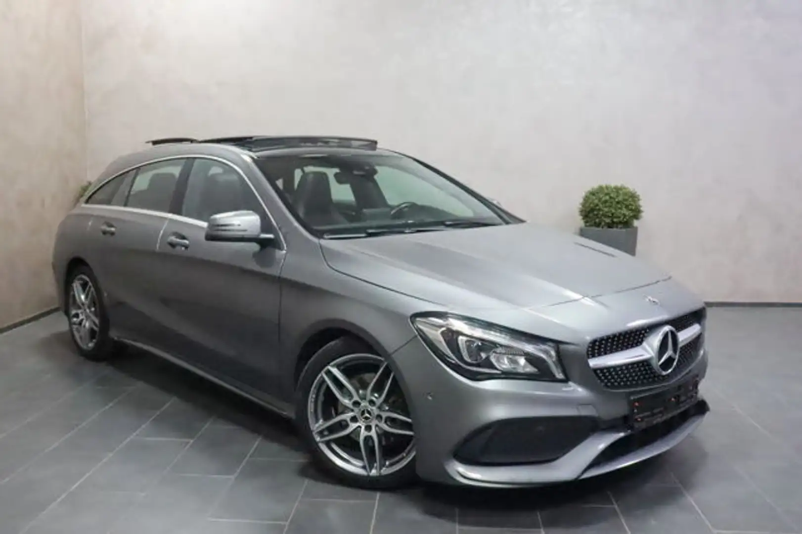 Mercedes-Benz CLA AMG Line Aut. KAMERA LEDER PANO H/K LED NAVI Gri - 2