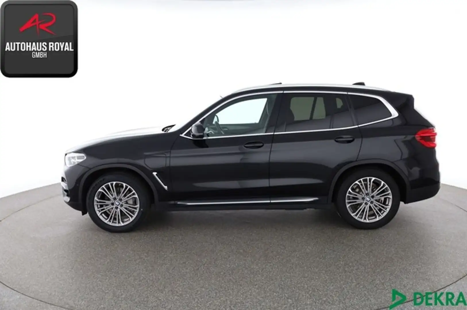 BMW X3 xDrive30e EXKLUSIV-PAKET,PANO,HUD,HARMAN/K Schwarz - 2