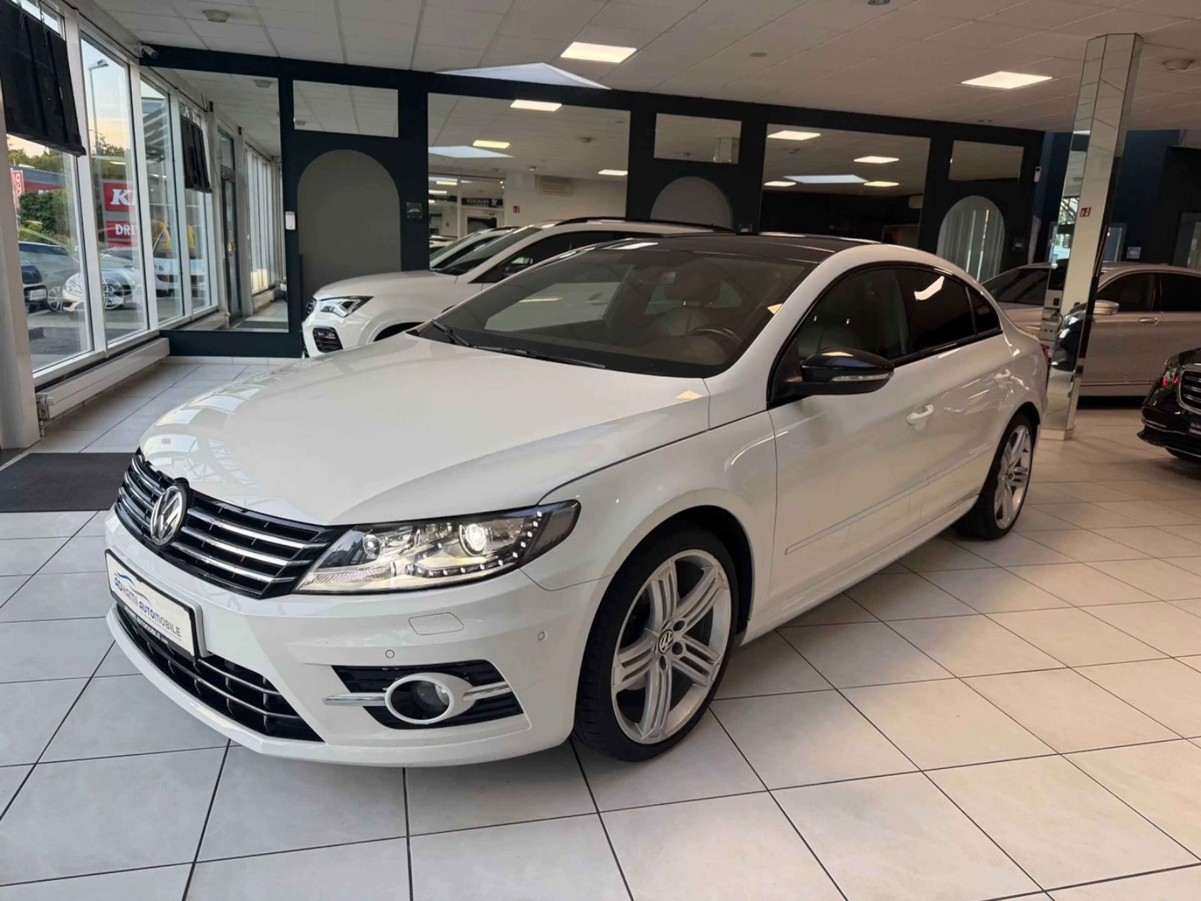 Volkswagen CC 2.0 TDI Dynamic Black R Line PANO KAMERA DCC