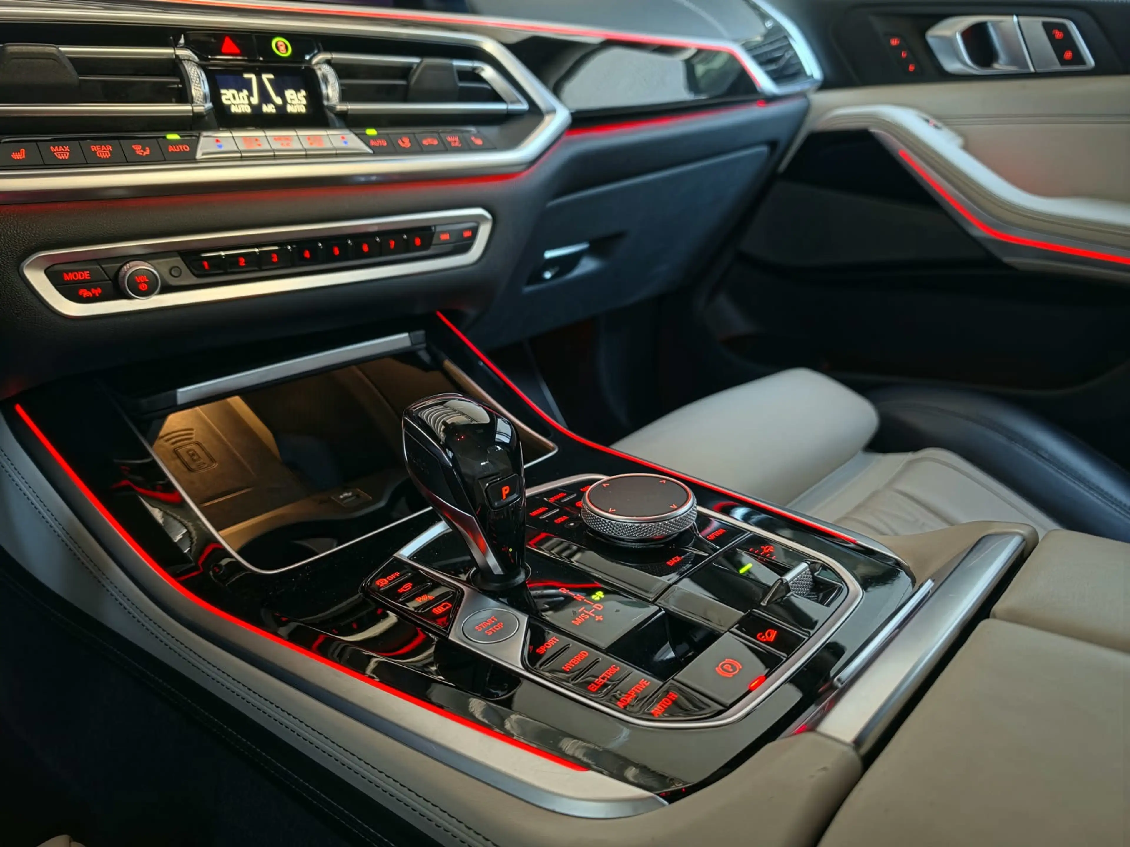 BMW X5 XDrive45e High Executive M-Sport Luchtverring 360C — photo 5