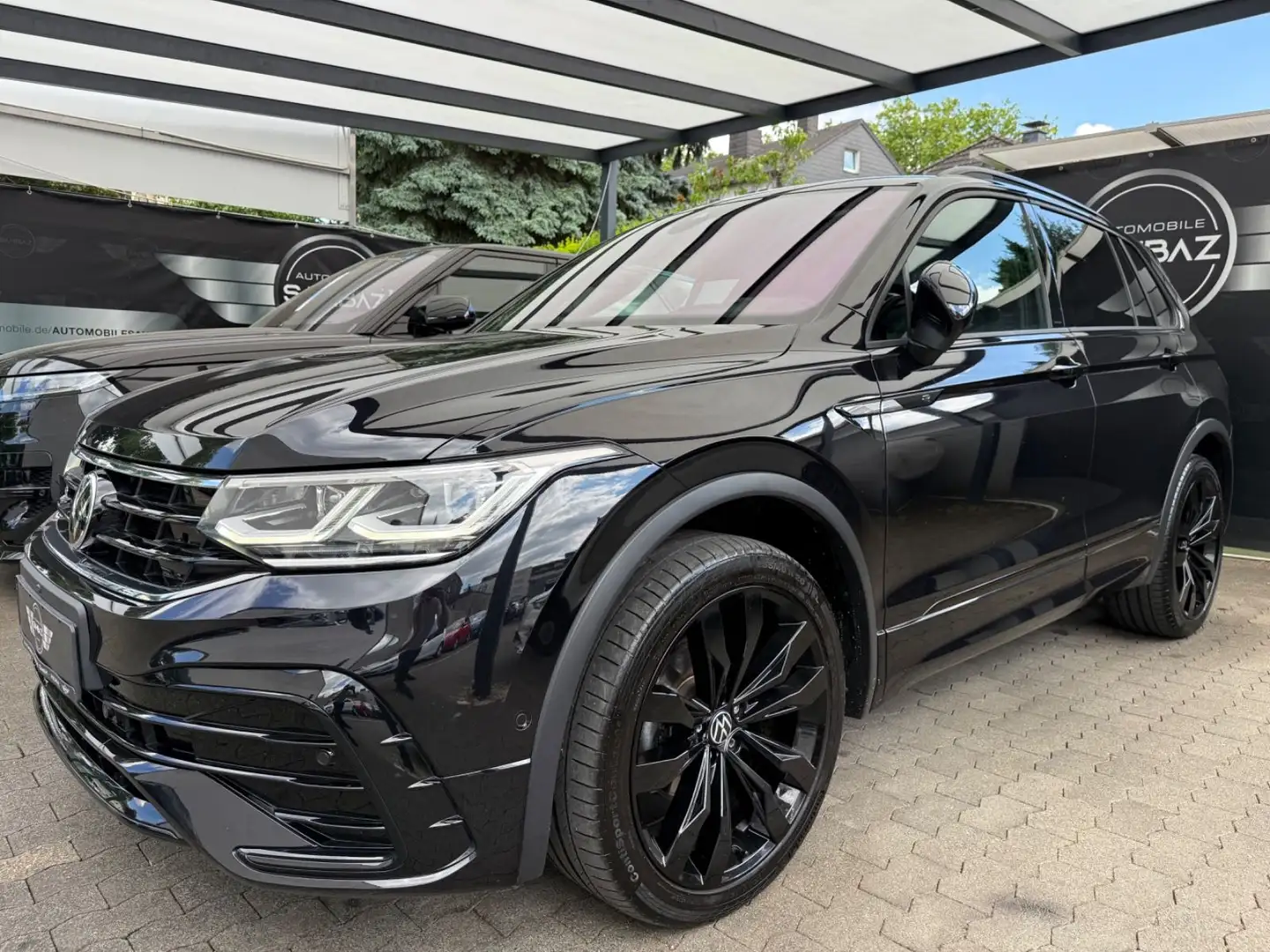 Volkswagen Tiguan R-Line 4Motion*1.HD*MATRIX*HUDP*PANO*VIRT Schwarz - 1