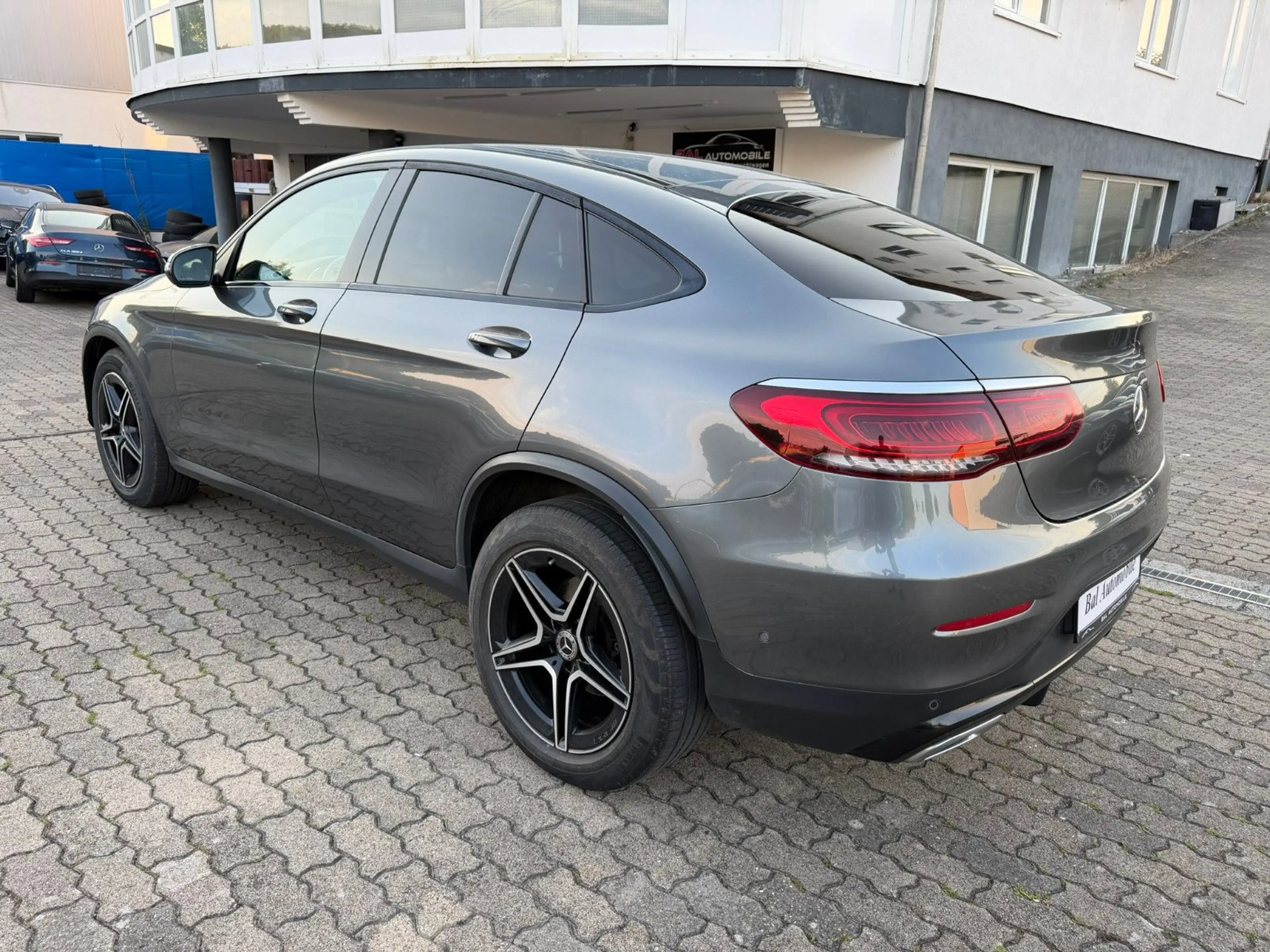 Mercedes-Benz GLC 400 d 4Matic AMG LEDER AMBI LED KAM WIEDE — photo 7
