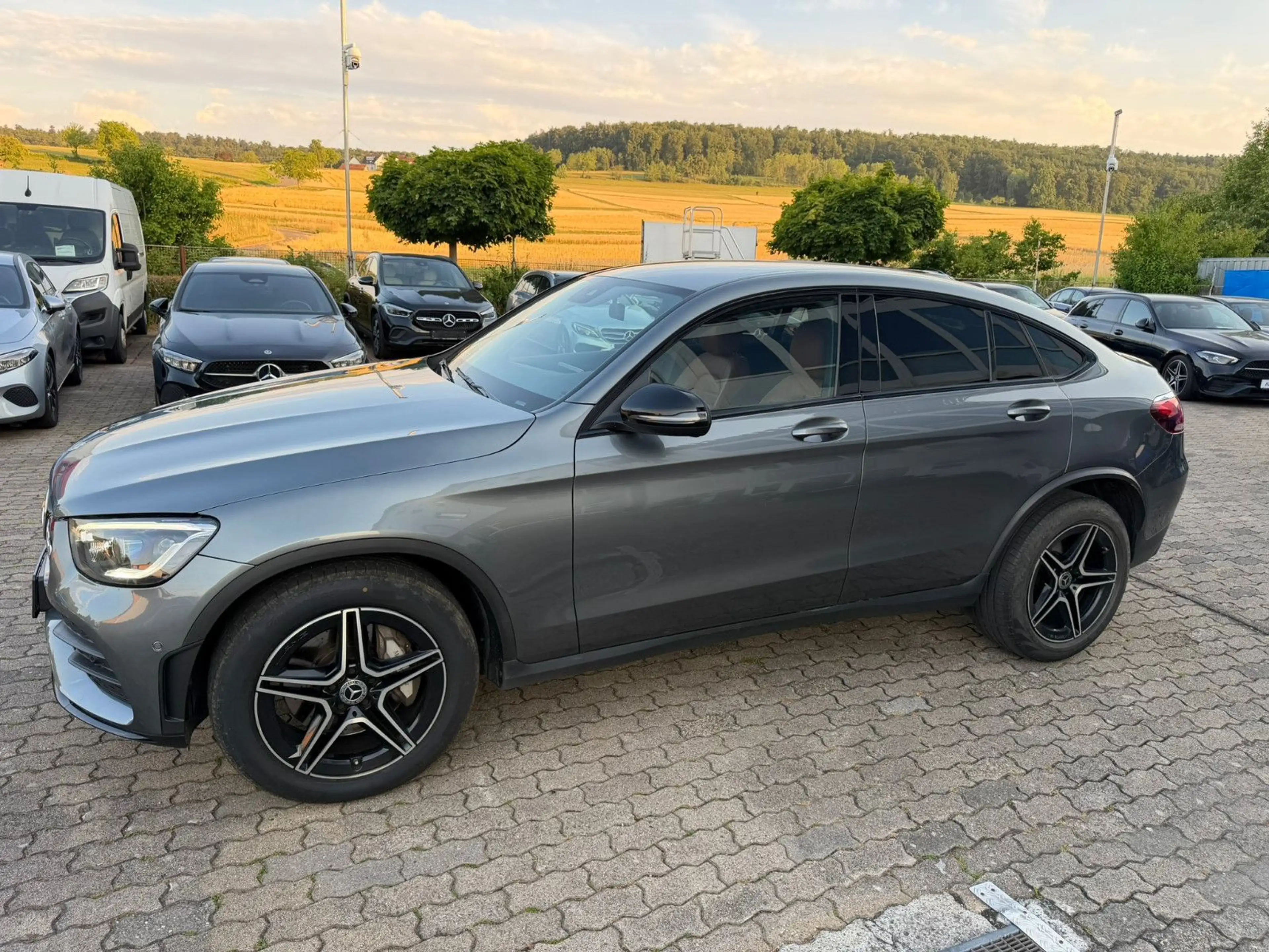 Mercedes-Benz GLC 400 d 4Matic AMG LEDER AMBI LED KAM WIEDE — photo 5