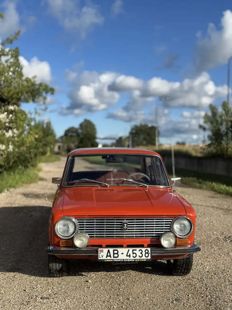 VAZ 21011 Lada 1300 Rot - 1