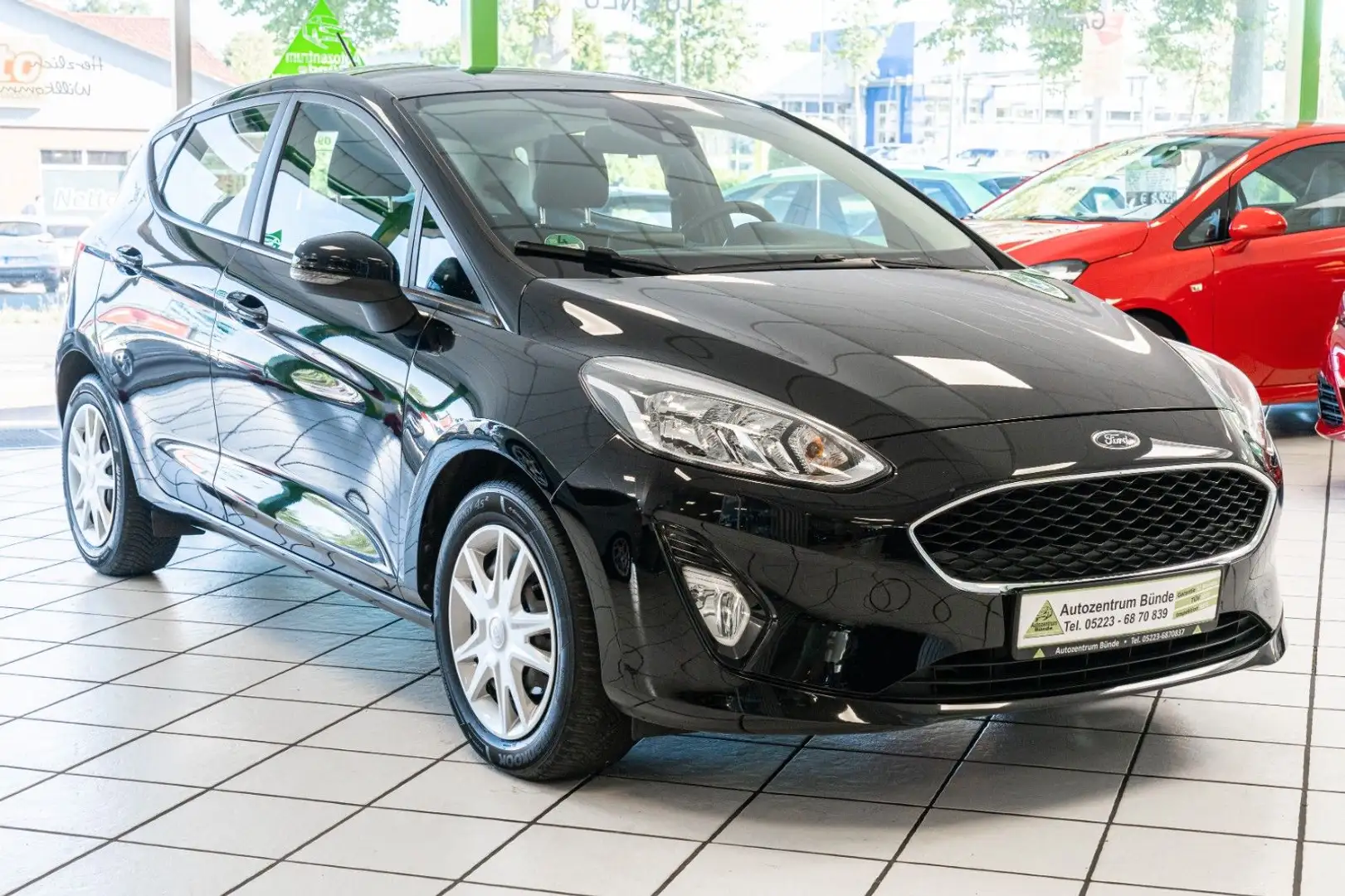 Ford Fiesta 1.0 Benzin Cool & Connect Automatik Noir - 2