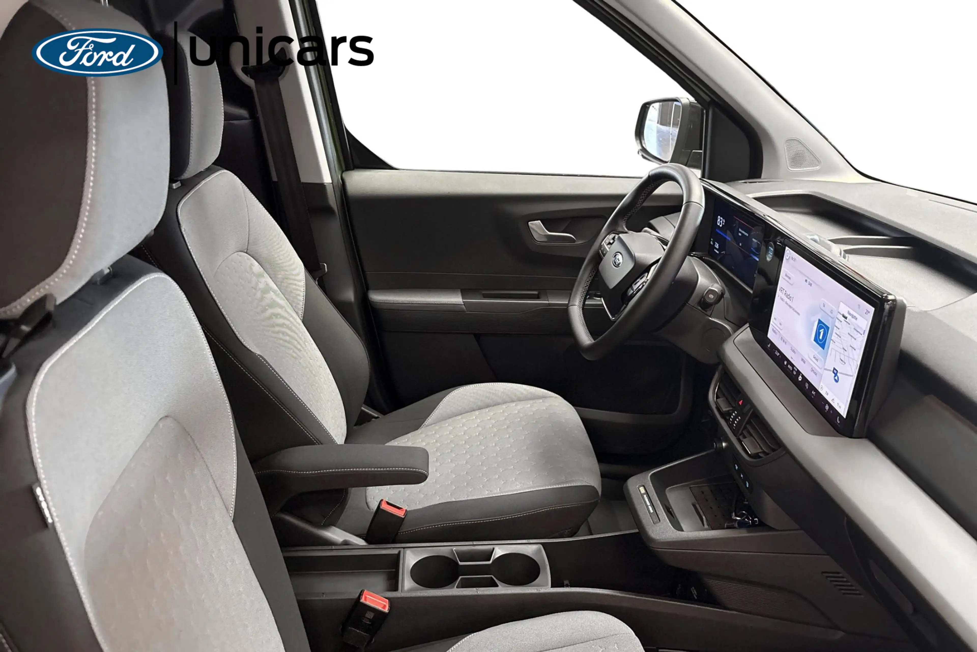 Ford Transit Courier 43kWh 100kW Limited — photo 6