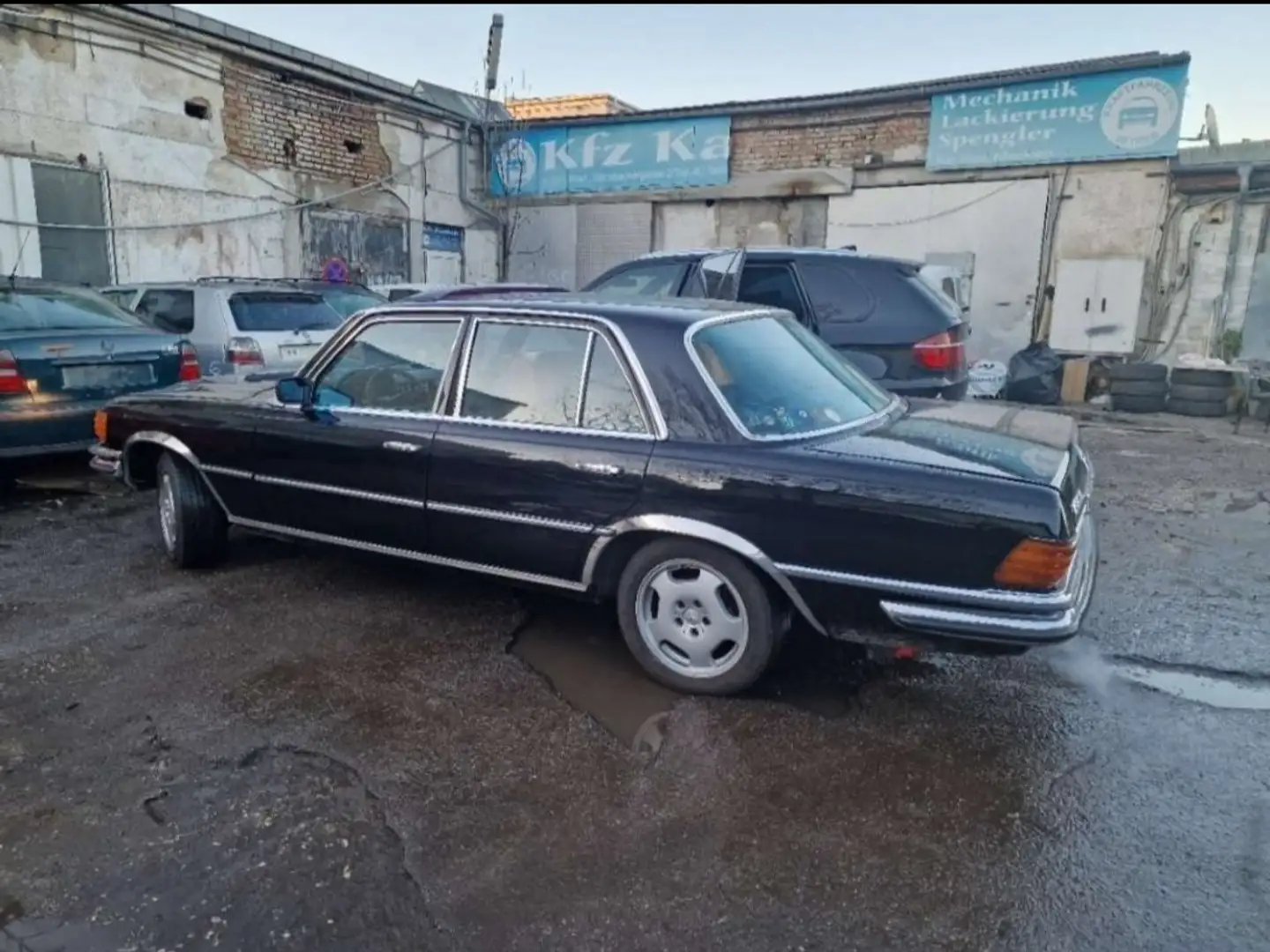 Mercedes-Benz 280 Mercedes W116/280 SE Černá - 1