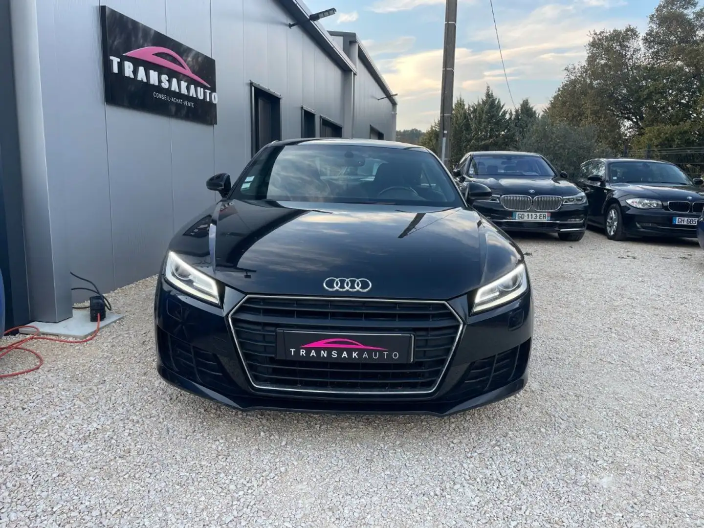 Audi TT 2.0 TDI 184 ch S-Line Noir - 2