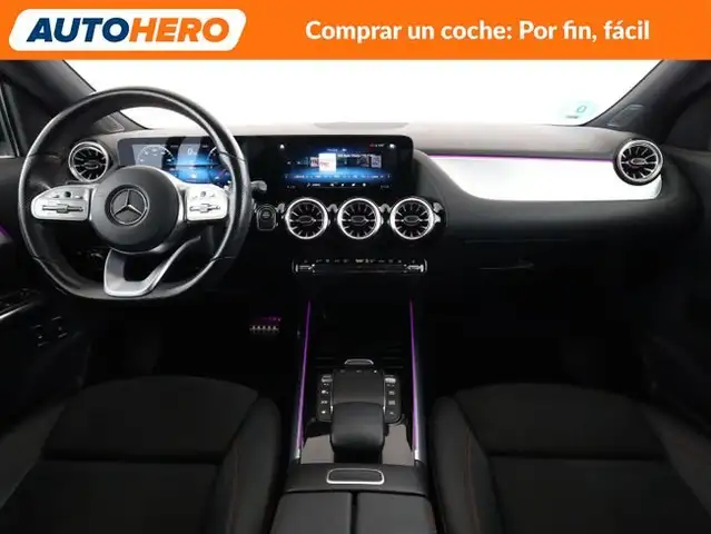 Mercedes-Benz Gla view 13