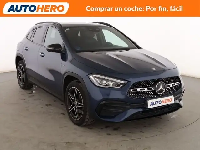 Mercedes-Benz Gla view 8