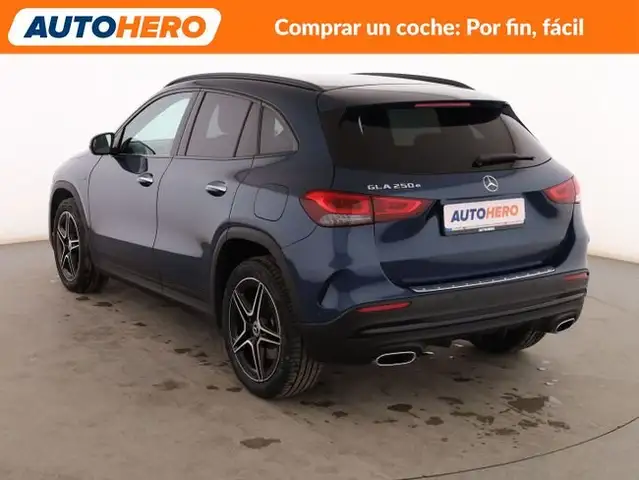 Mercedes-Benz Gla view 4