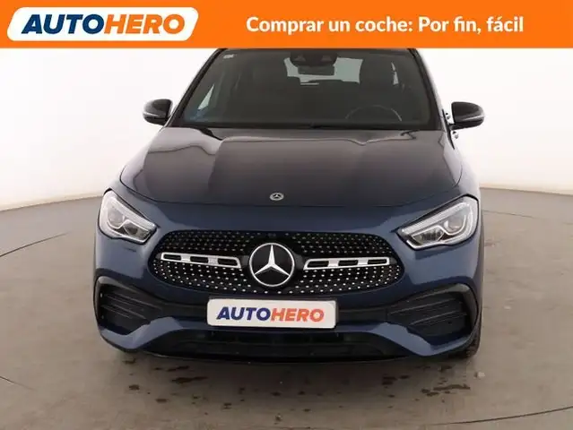 Mercedes-Benz Gla view 9