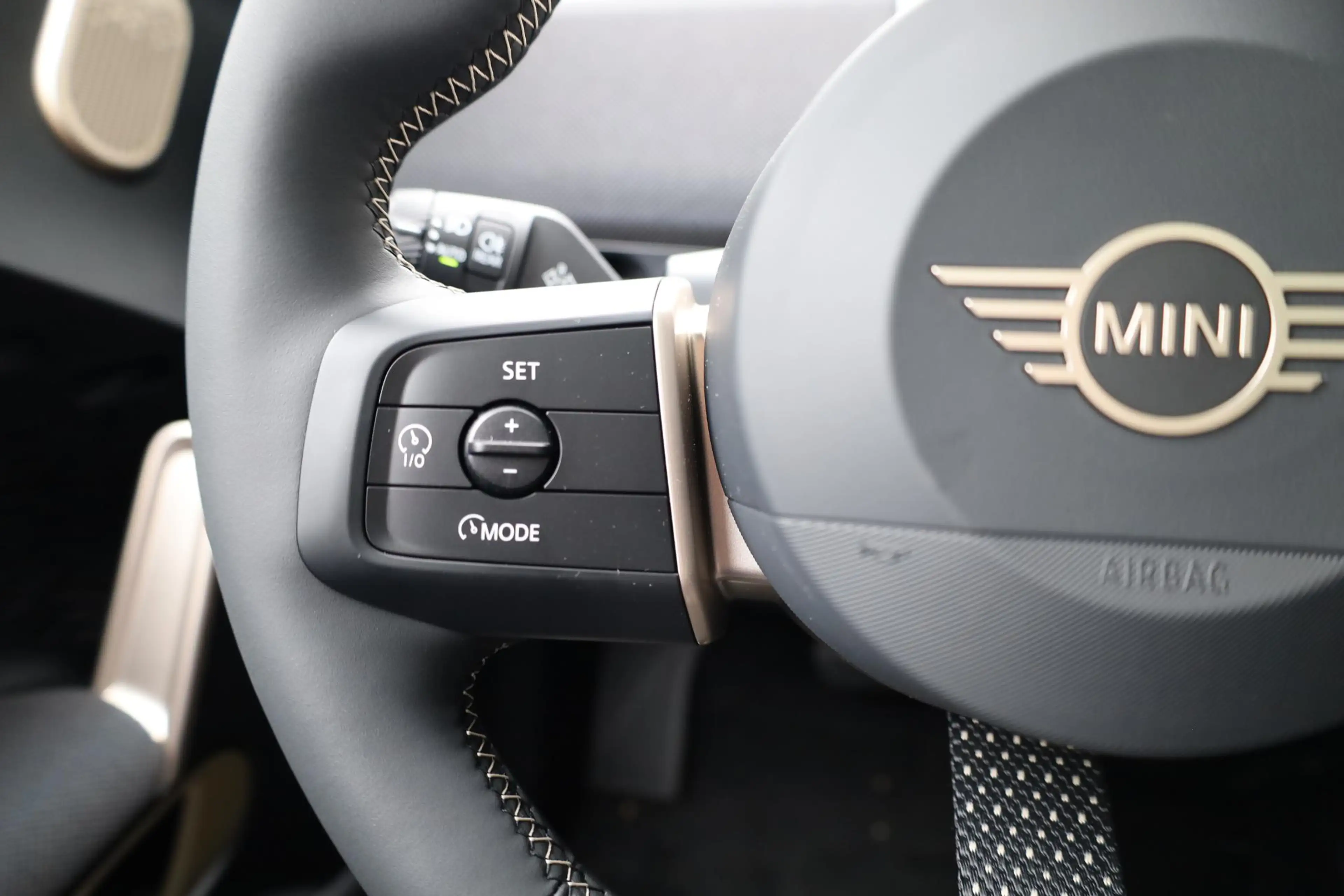 MINI Aceman E | Classic uitvoering + Pakket L — photo 9