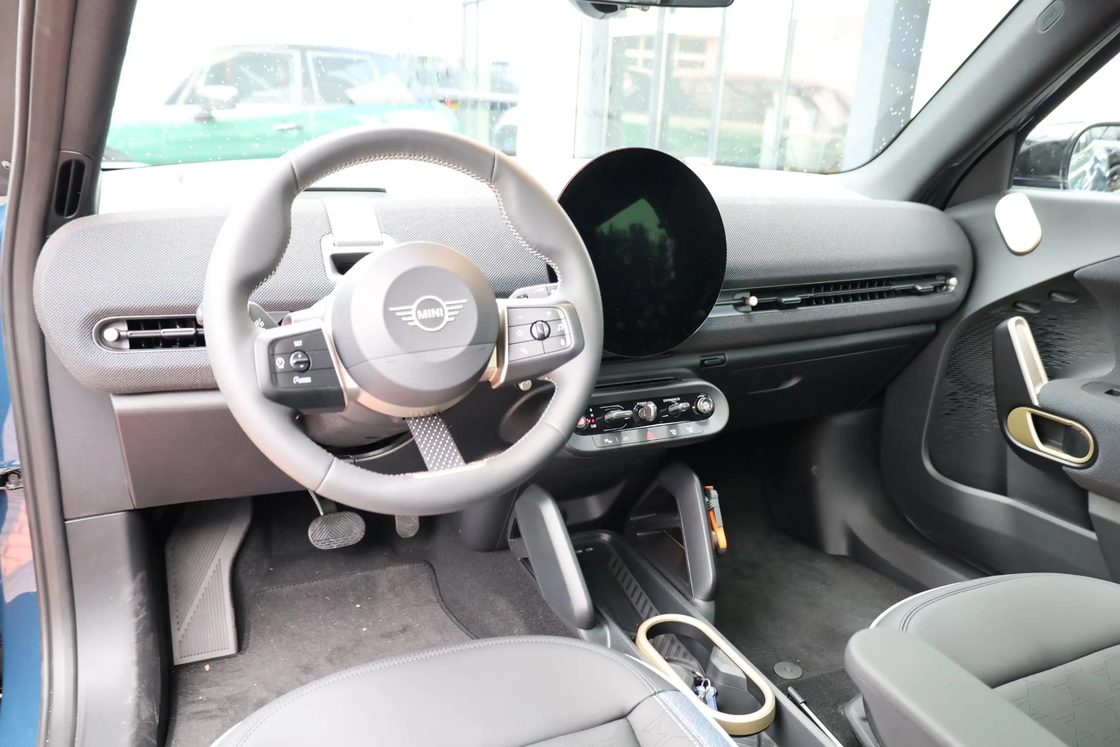 MINI Aceman E | Classic uitvoering + Pakket L — photo 5