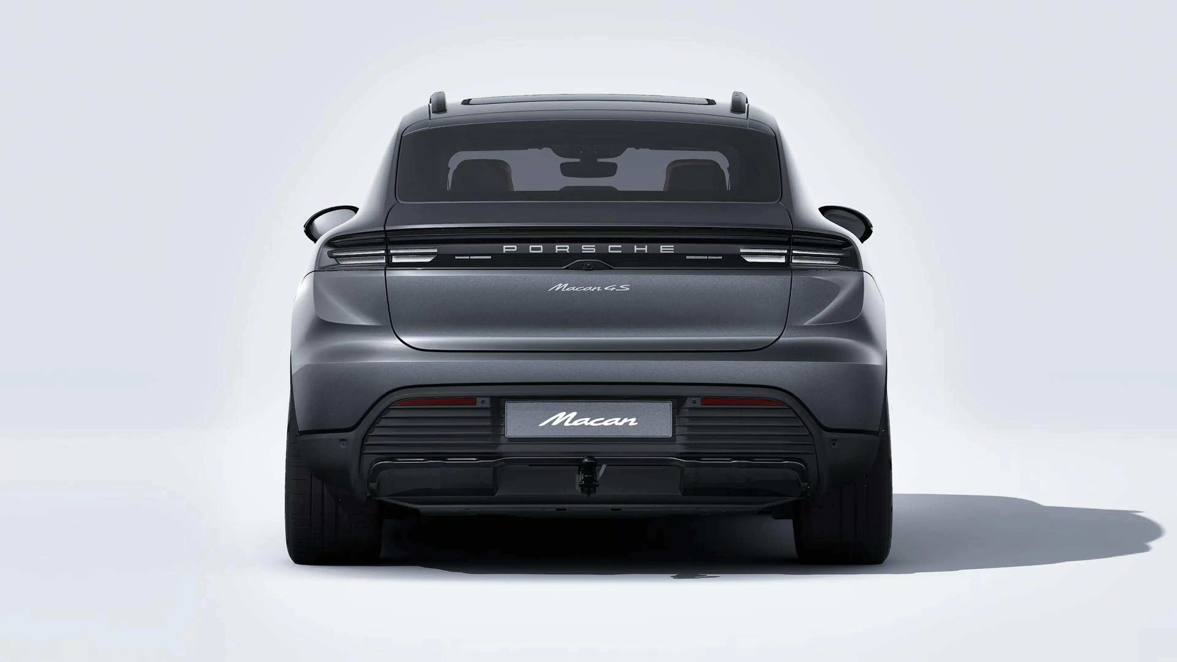 Porsche Macan 4S — photo 10