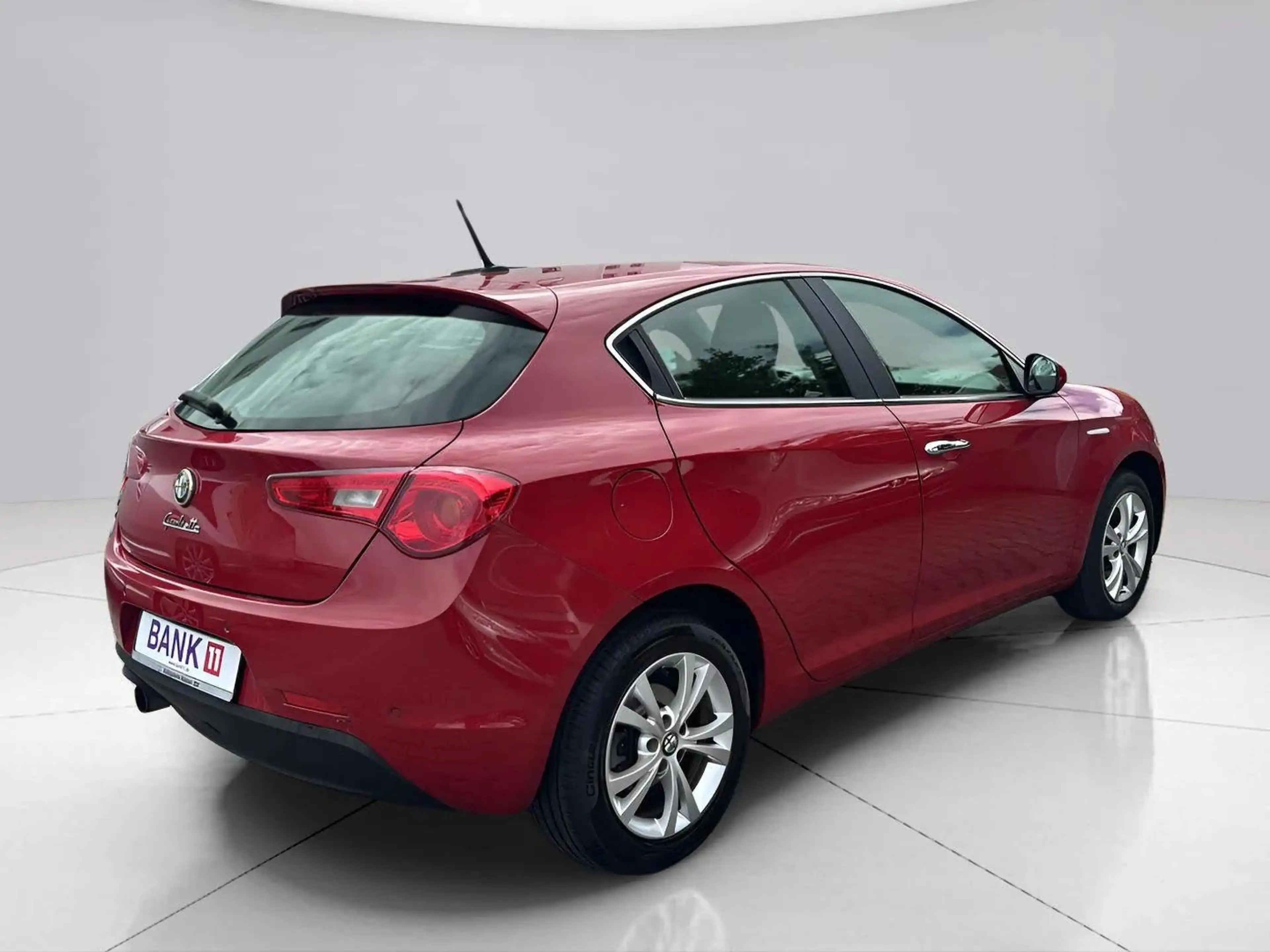 Alfa Romeo Giulietta Turismo*Automatik*2.Hand*Temp.*Navi*BT*USB*AUX*ALU — photo 5