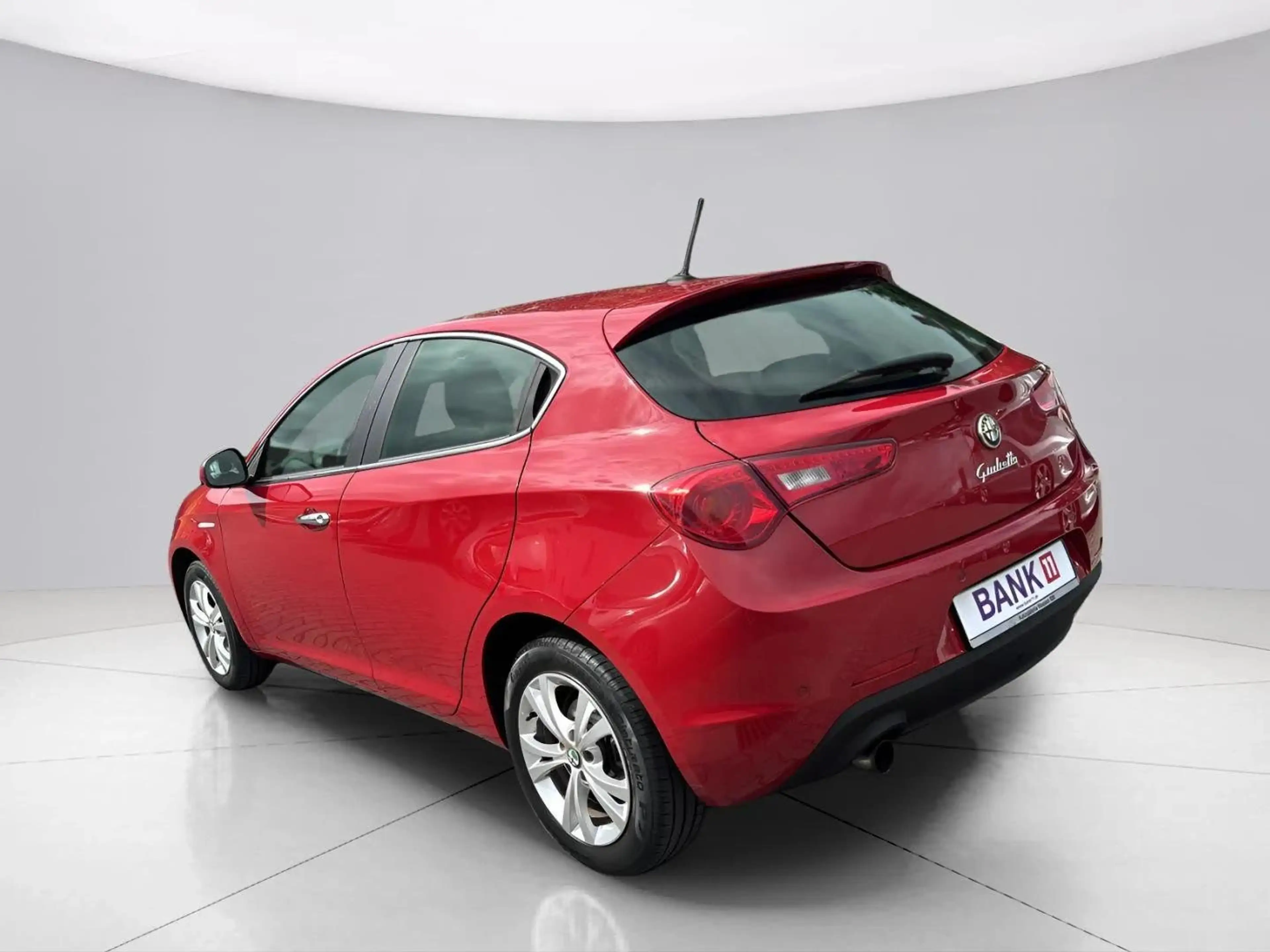 Alfa Romeo Giulietta Turismo*Automatik*2.Hand*Temp.*Navi*BT*USB*AUX*ALU — photo 3
