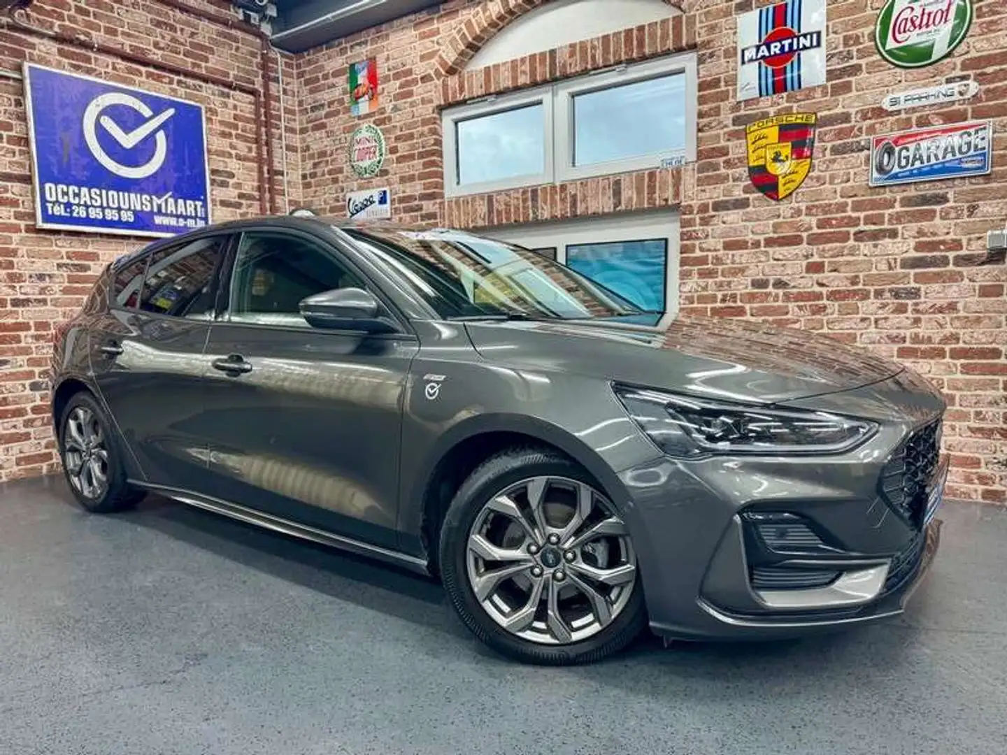 Ford Focus Focus 1.5 Tdci EcoBlue 120cv Auto ST-LINE Noir - 1