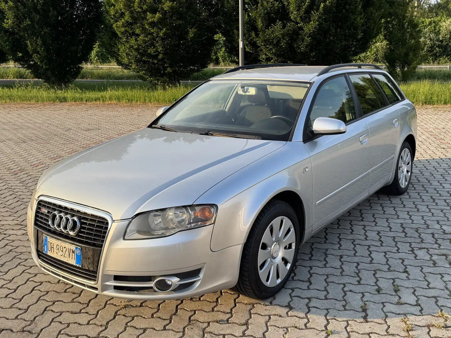 Audi A4 Avant 2.0 tdi Top Plus quattro fap - 2