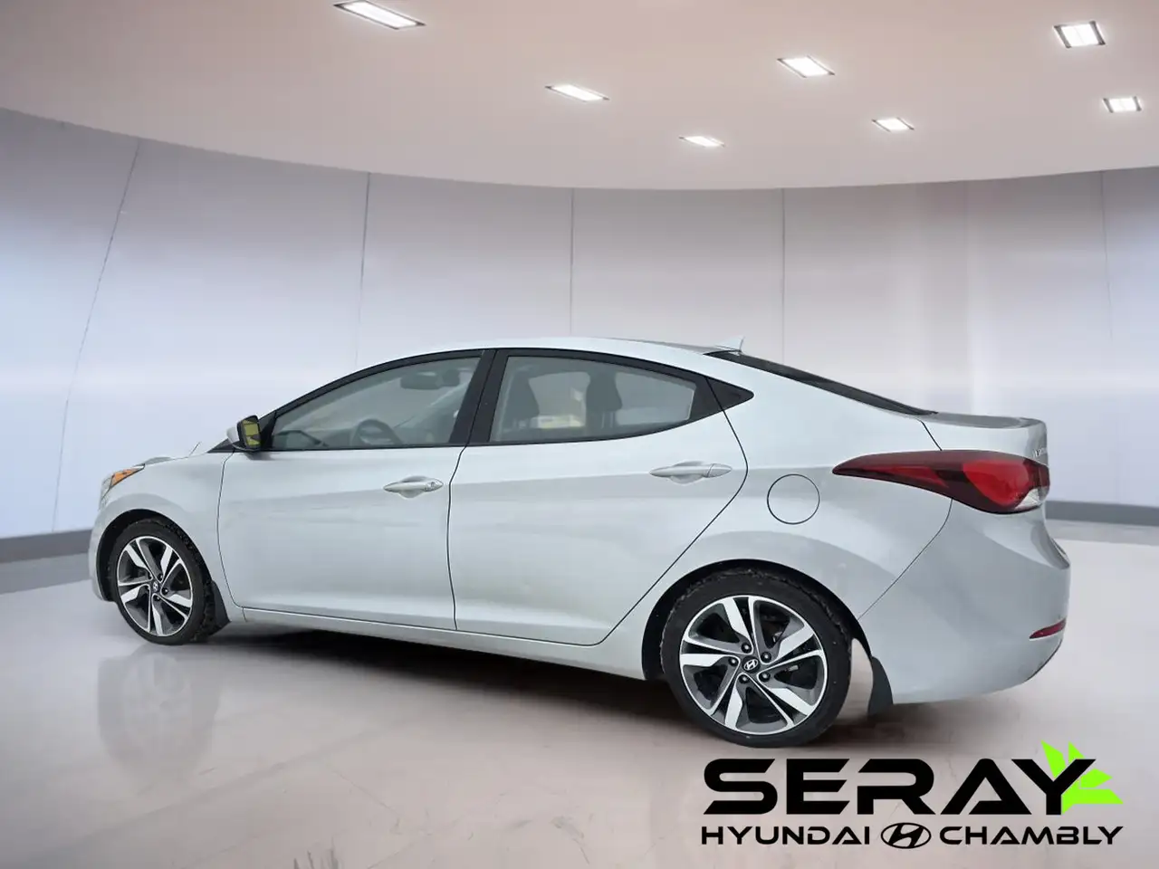 Hyundai ELANTRA снимка Hyundai ELANTRA