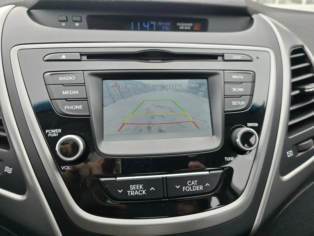 Hyundai ELANTRA снимка Hyundai ELANTRA