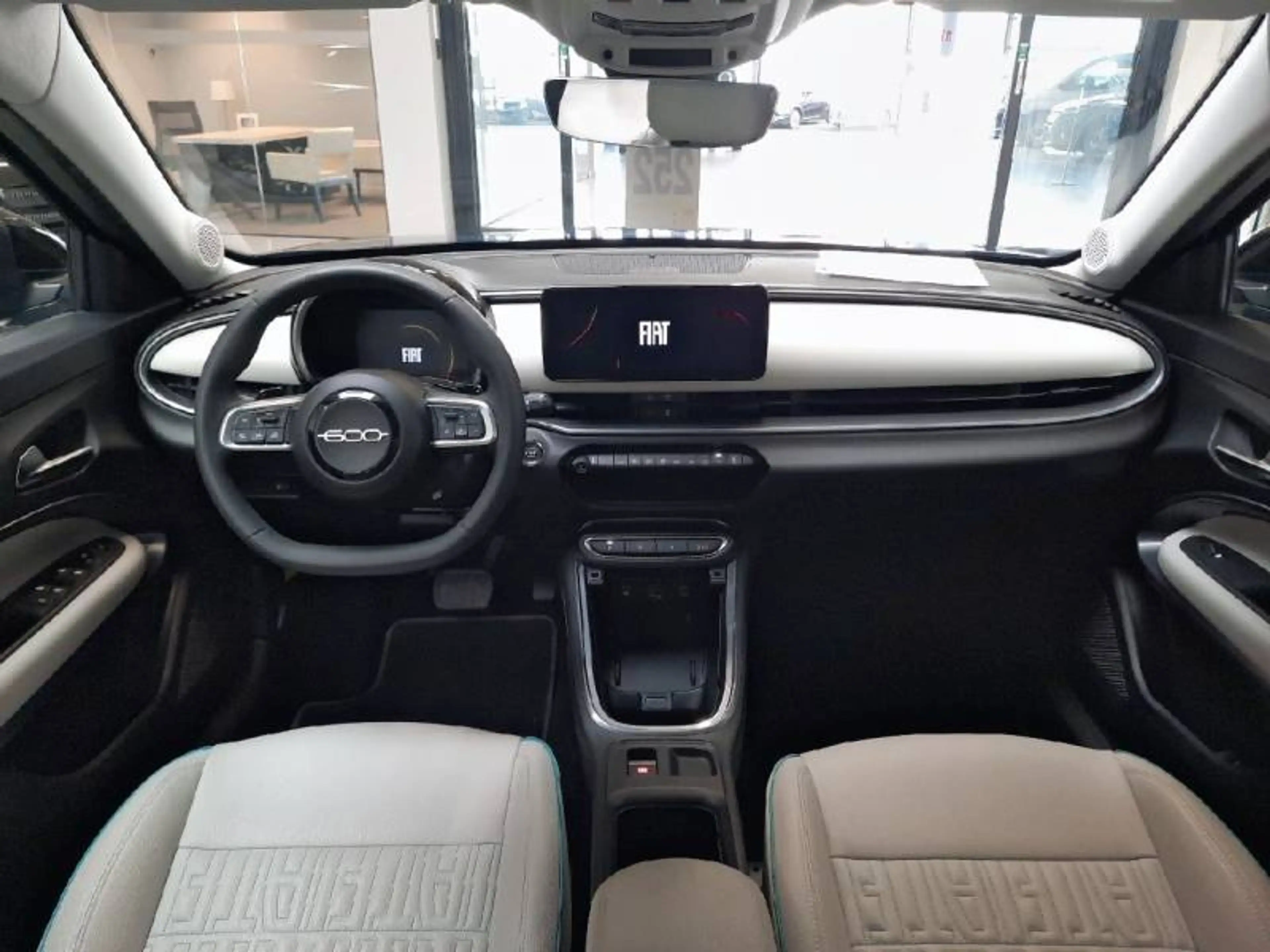 Fiat 600 1 1.2 Hybrid 110cv DCT La Prima — photo 8