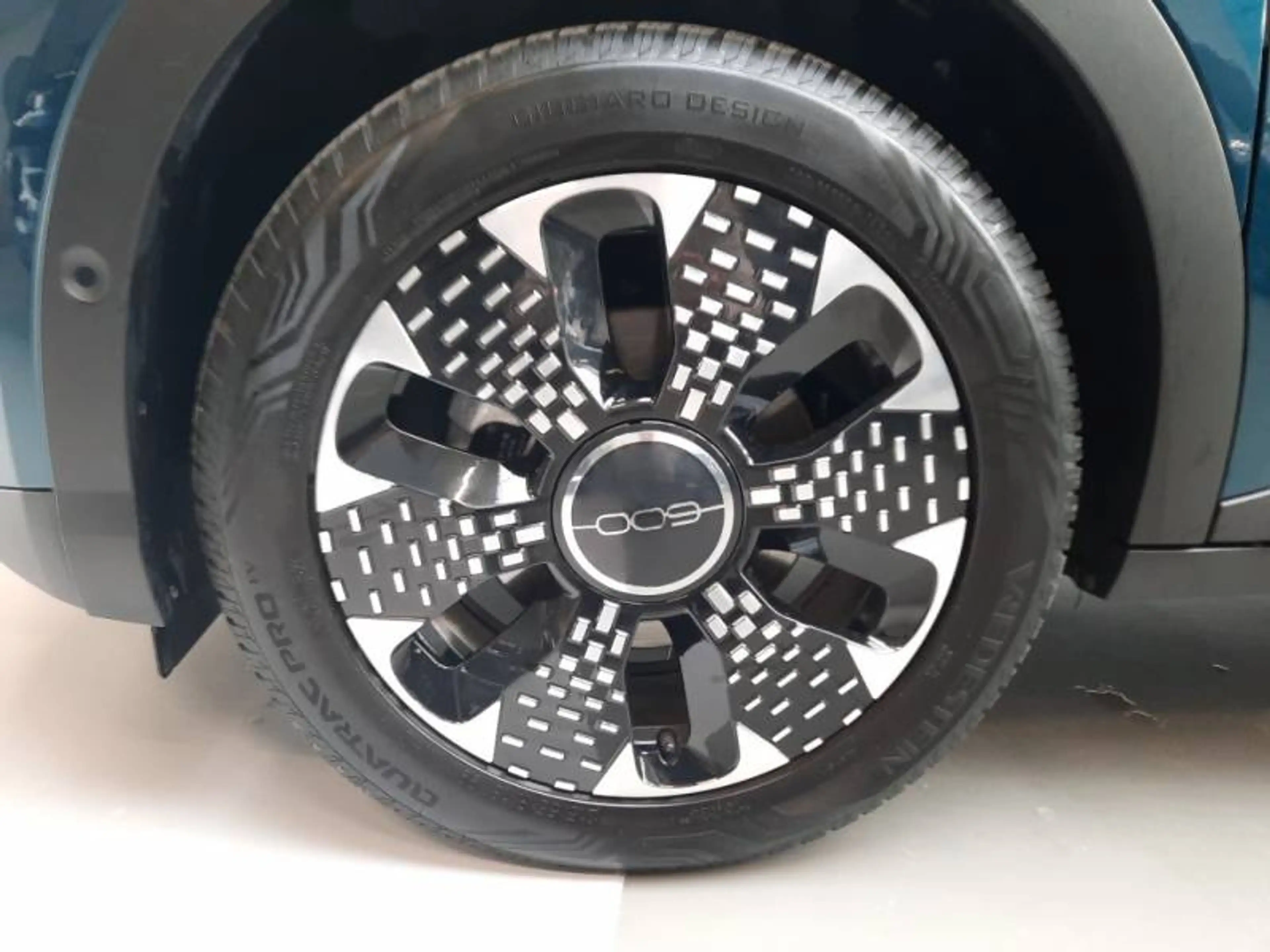 Fiat 600 1 1.2 Hybrid 110cv DCT La Prima — photo 11