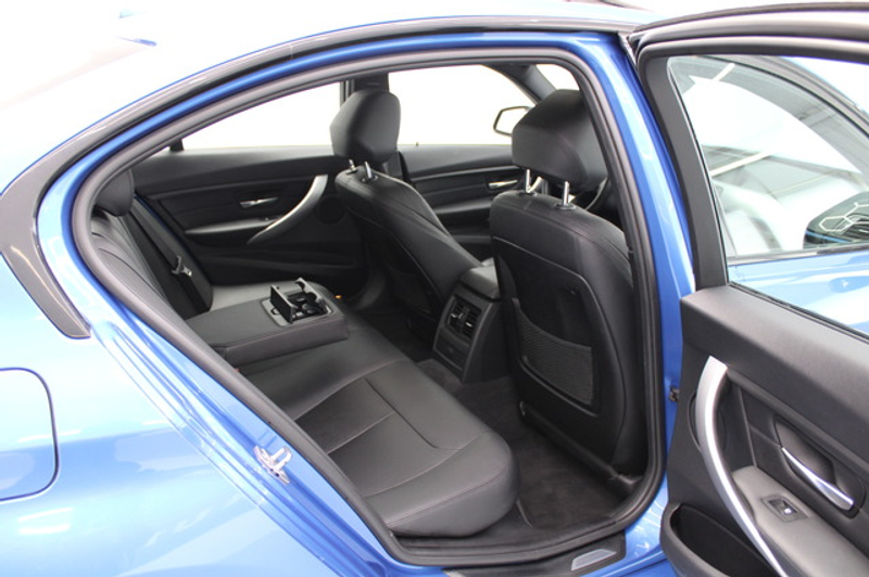 BMW 335 335i M-Paket Head-UP/LED/NAVI/Keyless/PDC/F1 — photo 15