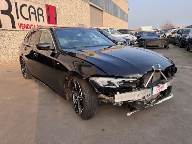 BMW 330 Serie 3 330d Touring mhev 48V xdrive MSport auto