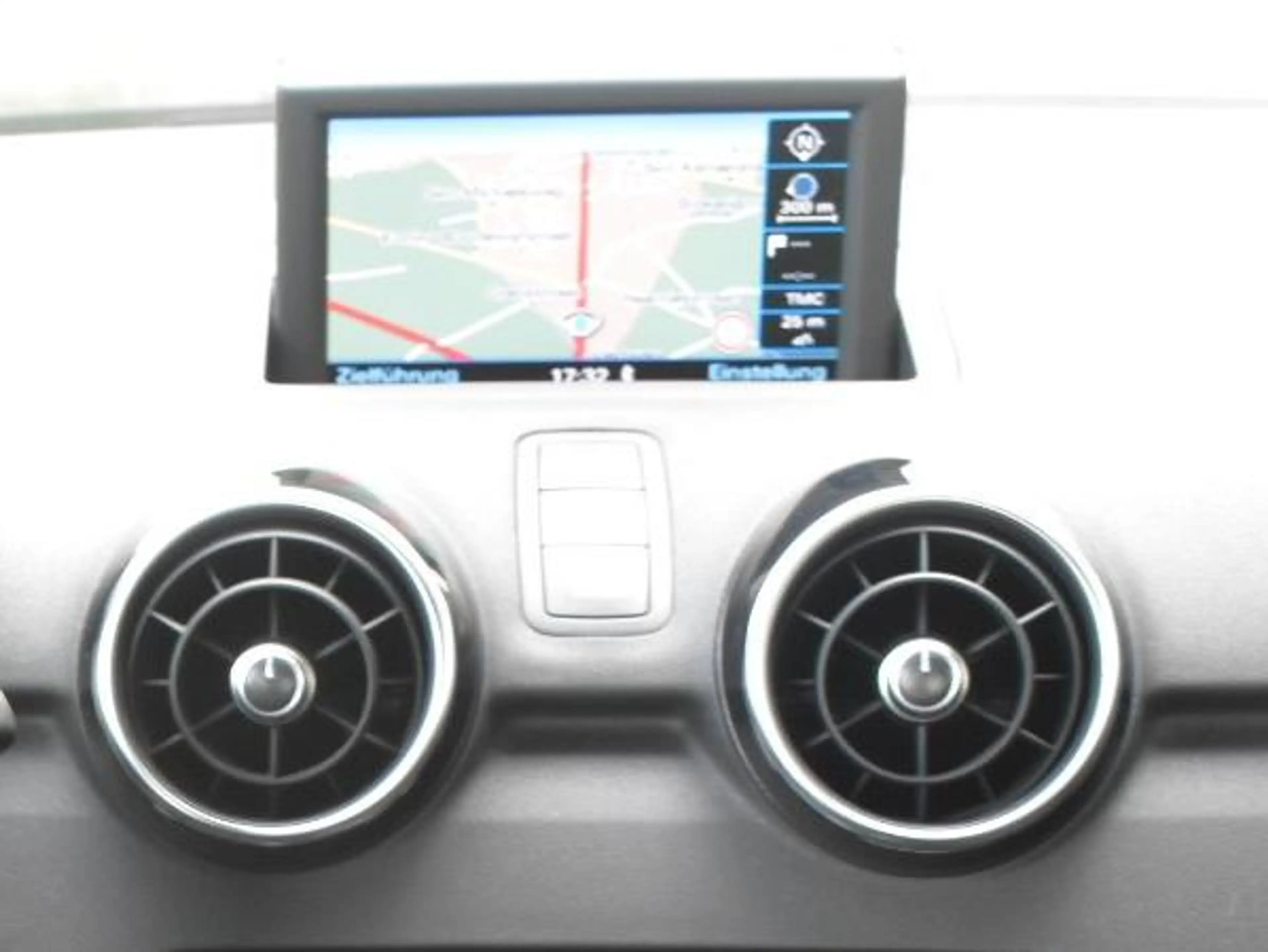 Audi A1 1.2 TFSI S line / Navi / PDC / Verw Zetels / 1e Eig / Garantie — photo 10