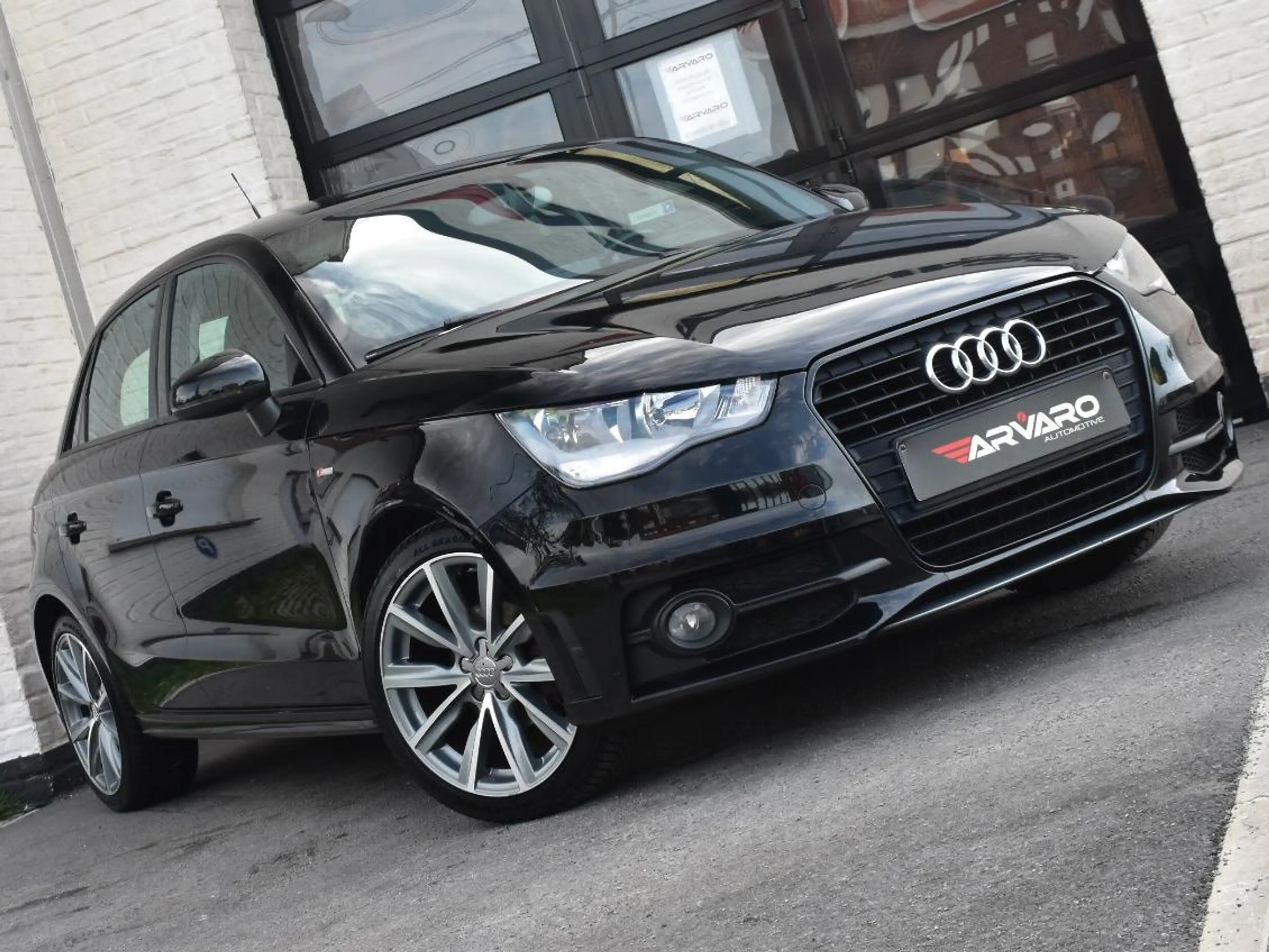 Audi A1 1.2 TFSI S line / Navi / PDC / Verw Zetels / 1e Eig / Garantie — photo 4