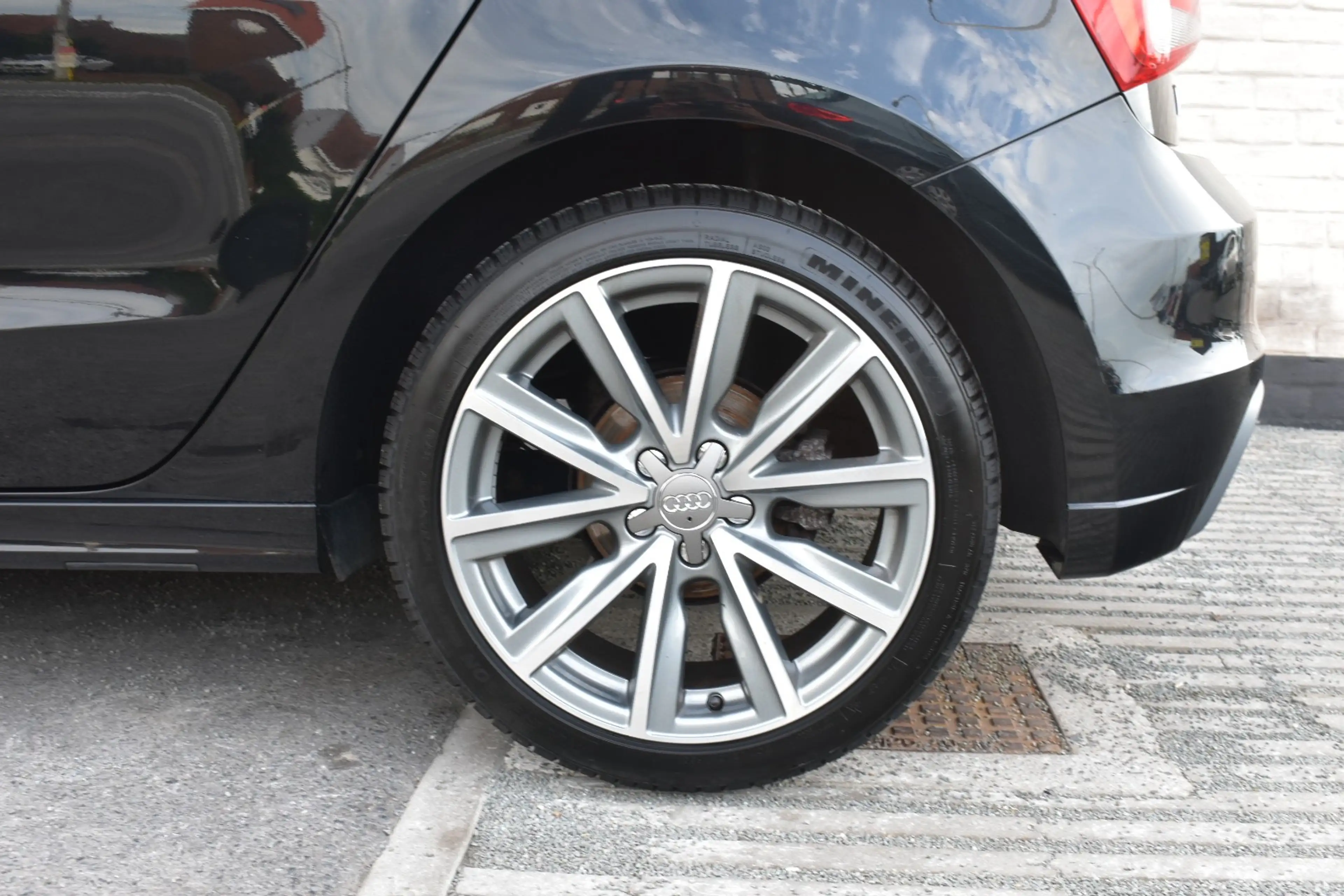 Audi A1 1.2 TFSI S line / Navi / PDC / Verw Zetels / 1e Eig / Garantie — photo 13