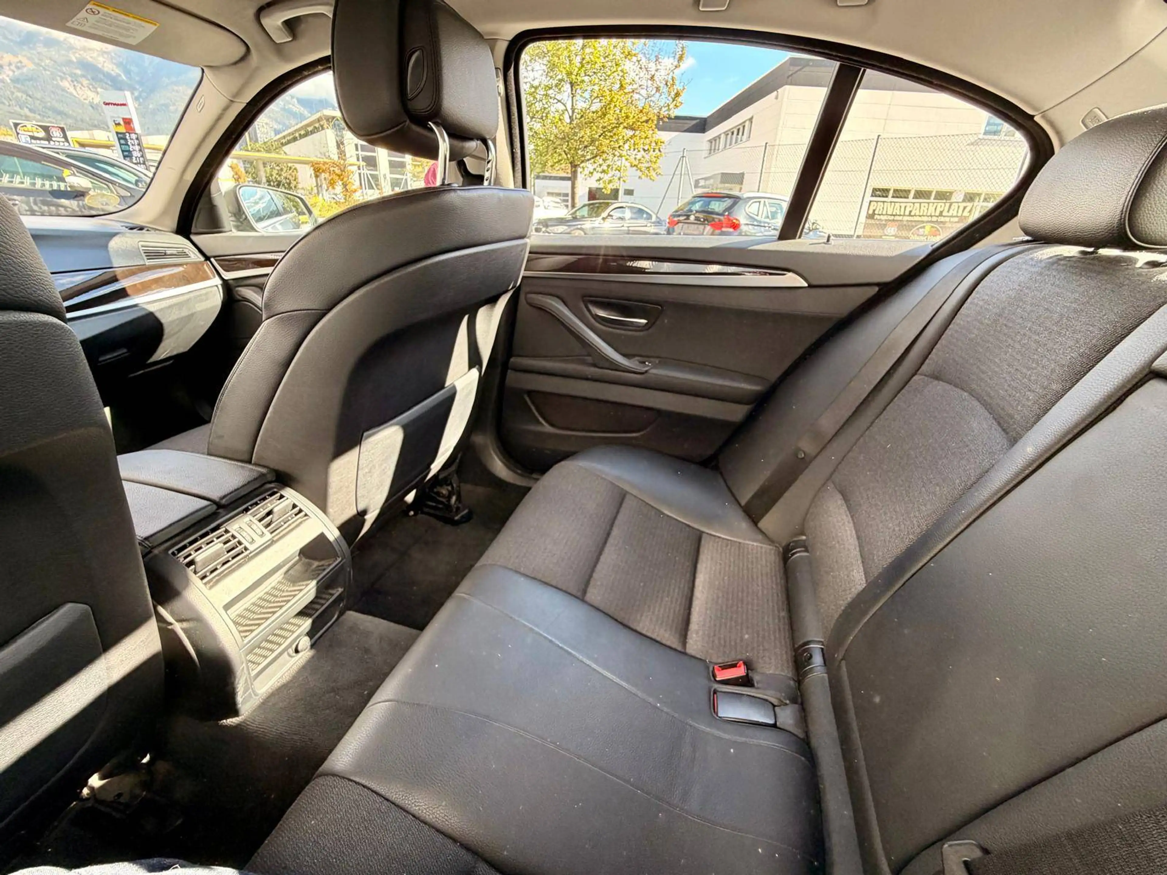 BMW 525 — photo 15