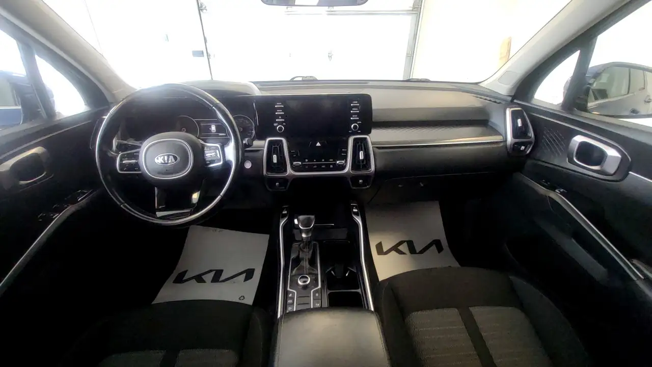 Kia Sorento снимка Kia Sorento