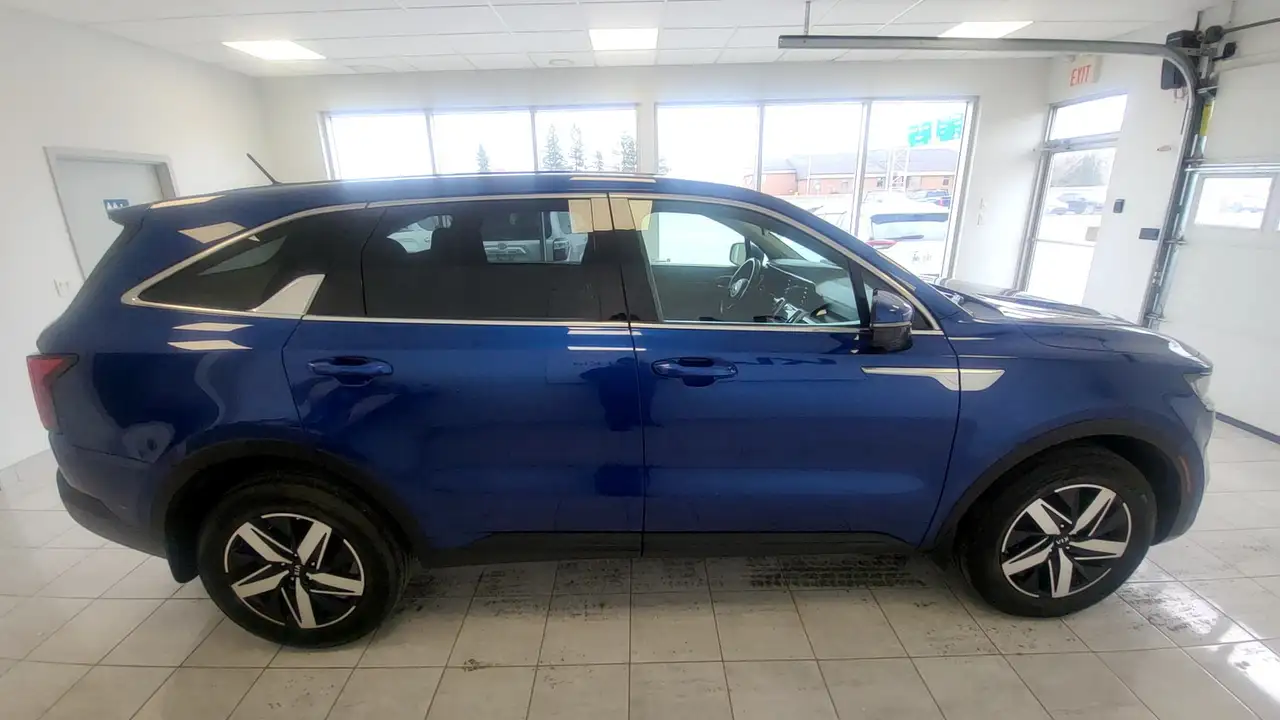 Kia Sorento снимка Kia Sorento