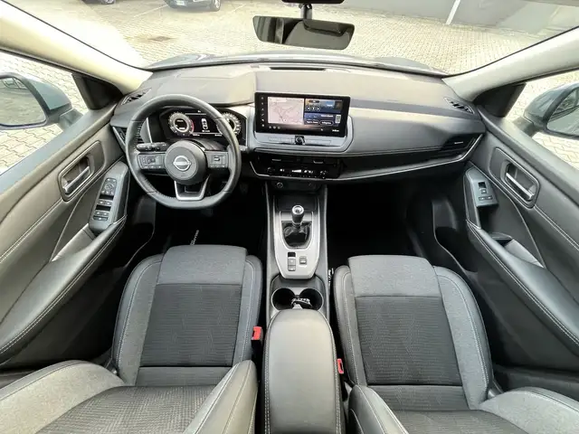 Nissan Qashqai view 8