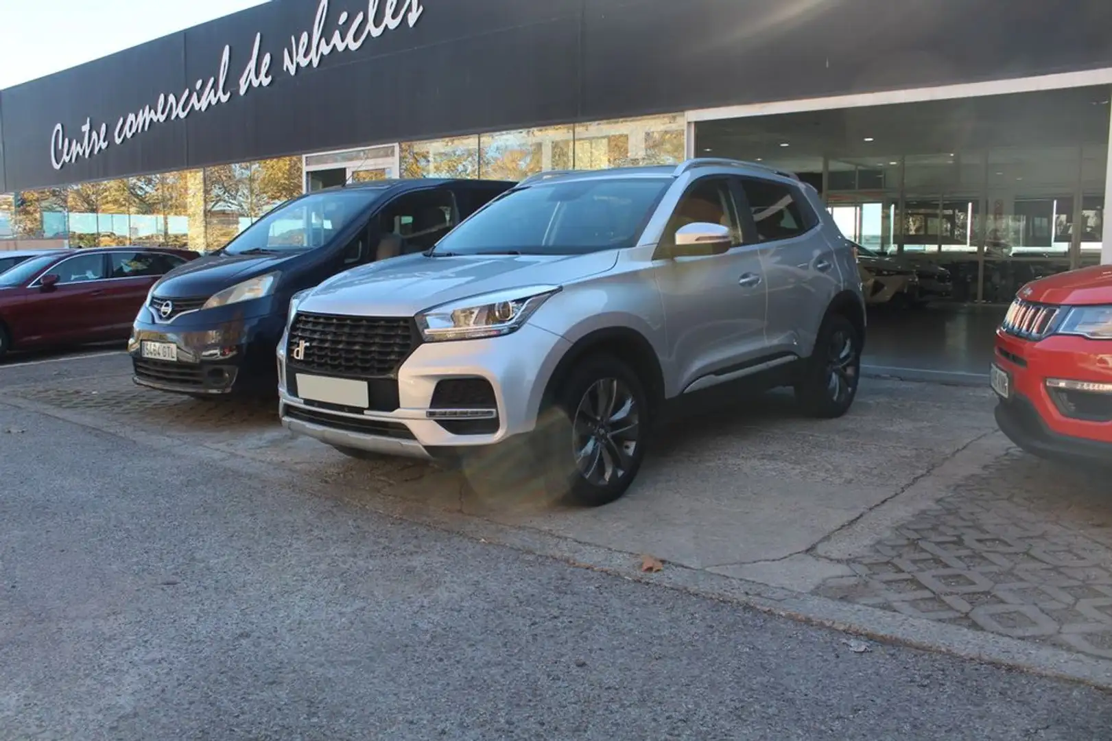 DR Automobiles DR1.0 1.5 Gris - 1