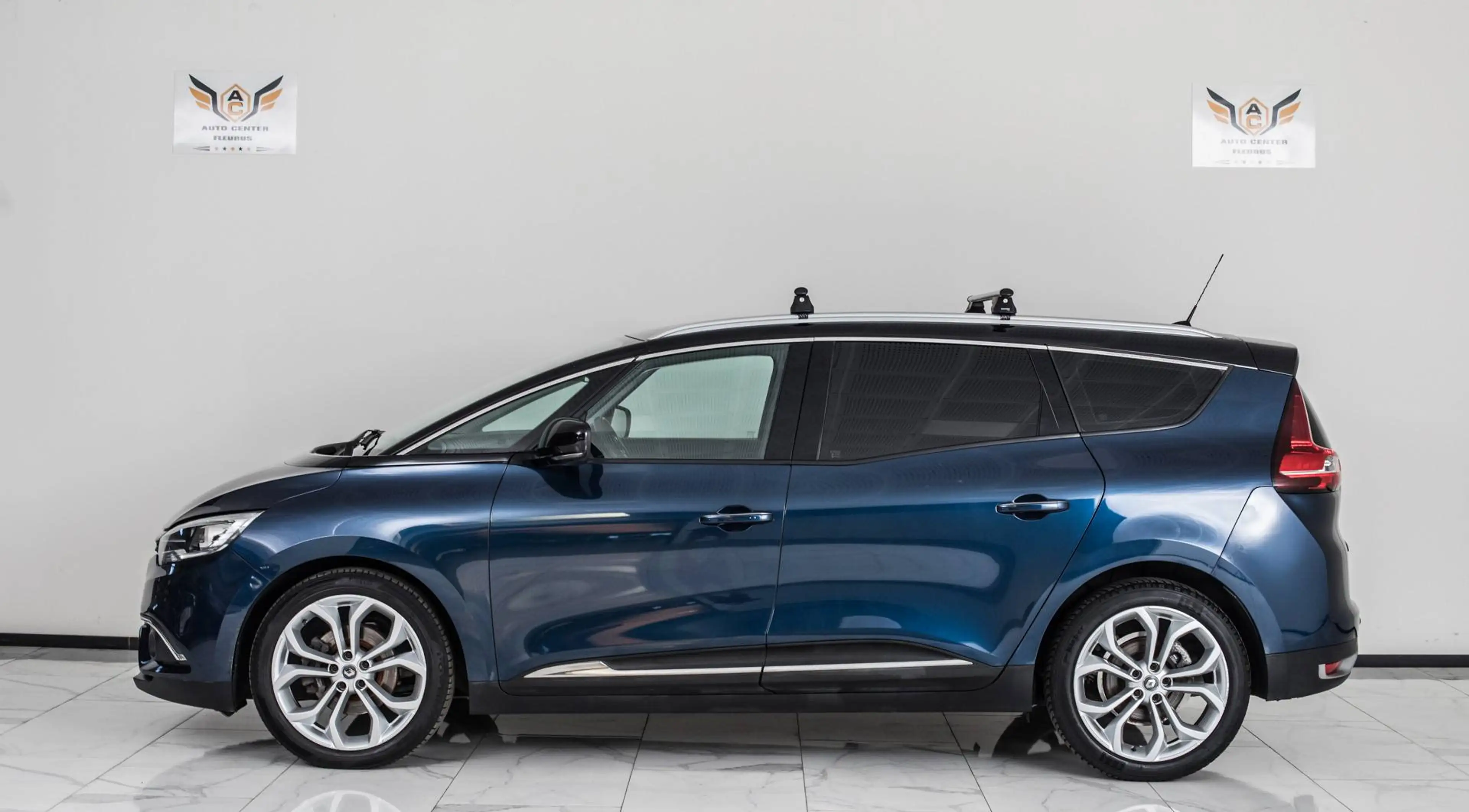 Renault Grand Scenic 1.5 dCi Energy Bose Edition / 7 PLACES — photo 8
