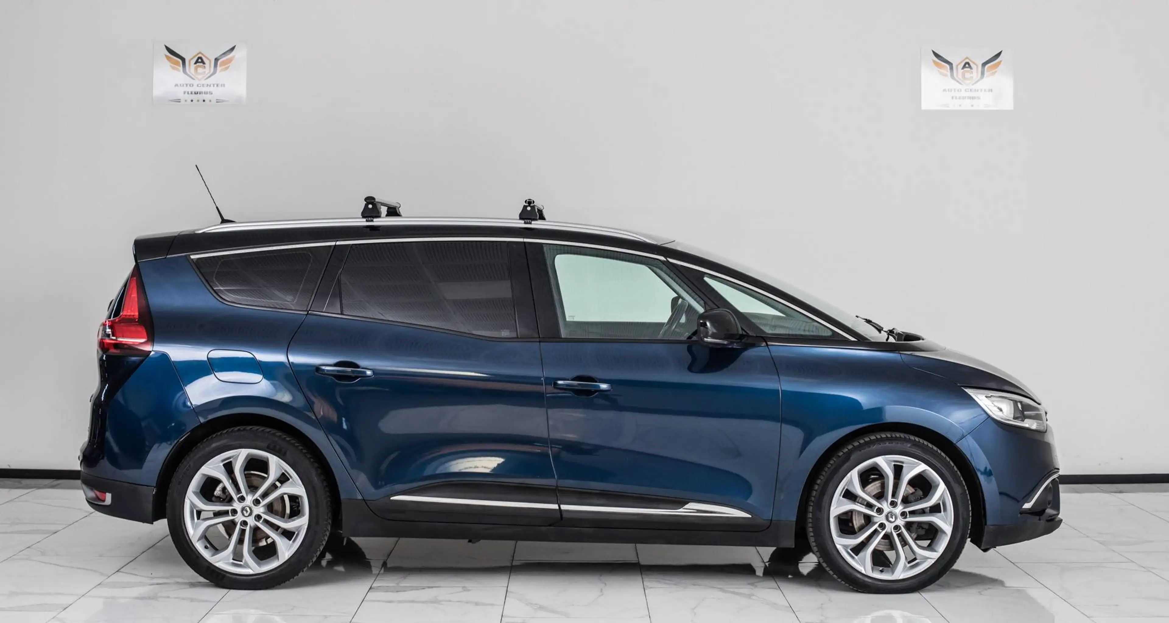 Renault Grand Scenic 1.5 dCi Energy Bose Edition / 7 PLACES — photo 9