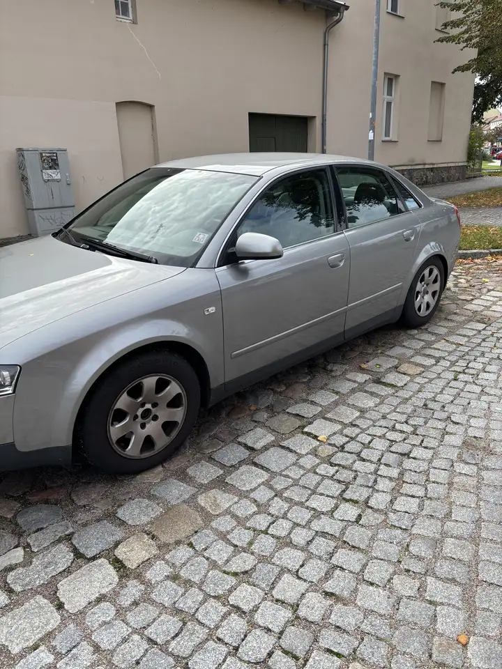 Audi A4 2.0, foto 4