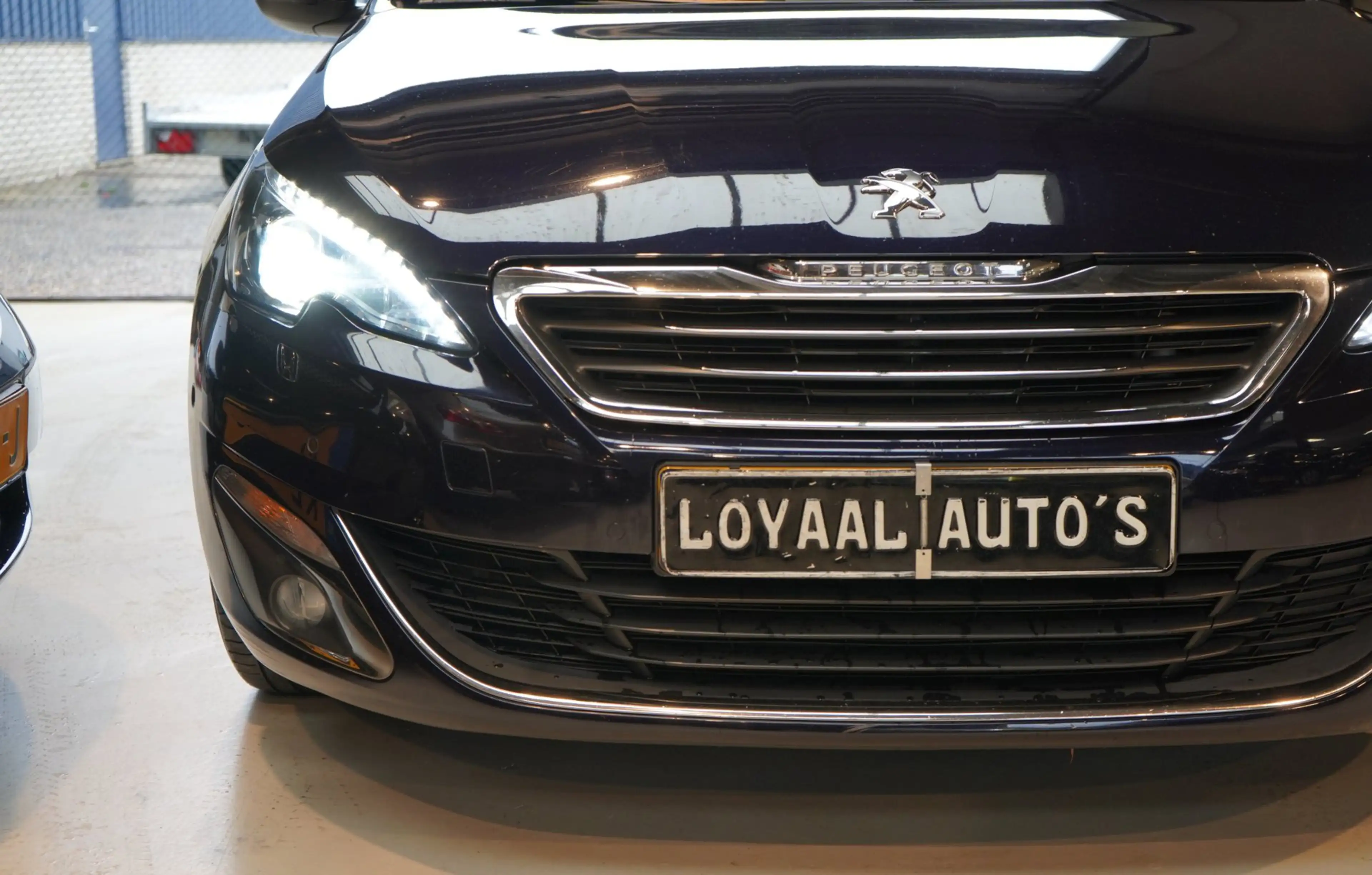 Peugeot 308 SW 1.2 PureTech Blue Lease Premium | AUT | ACHTERU — photo 10
