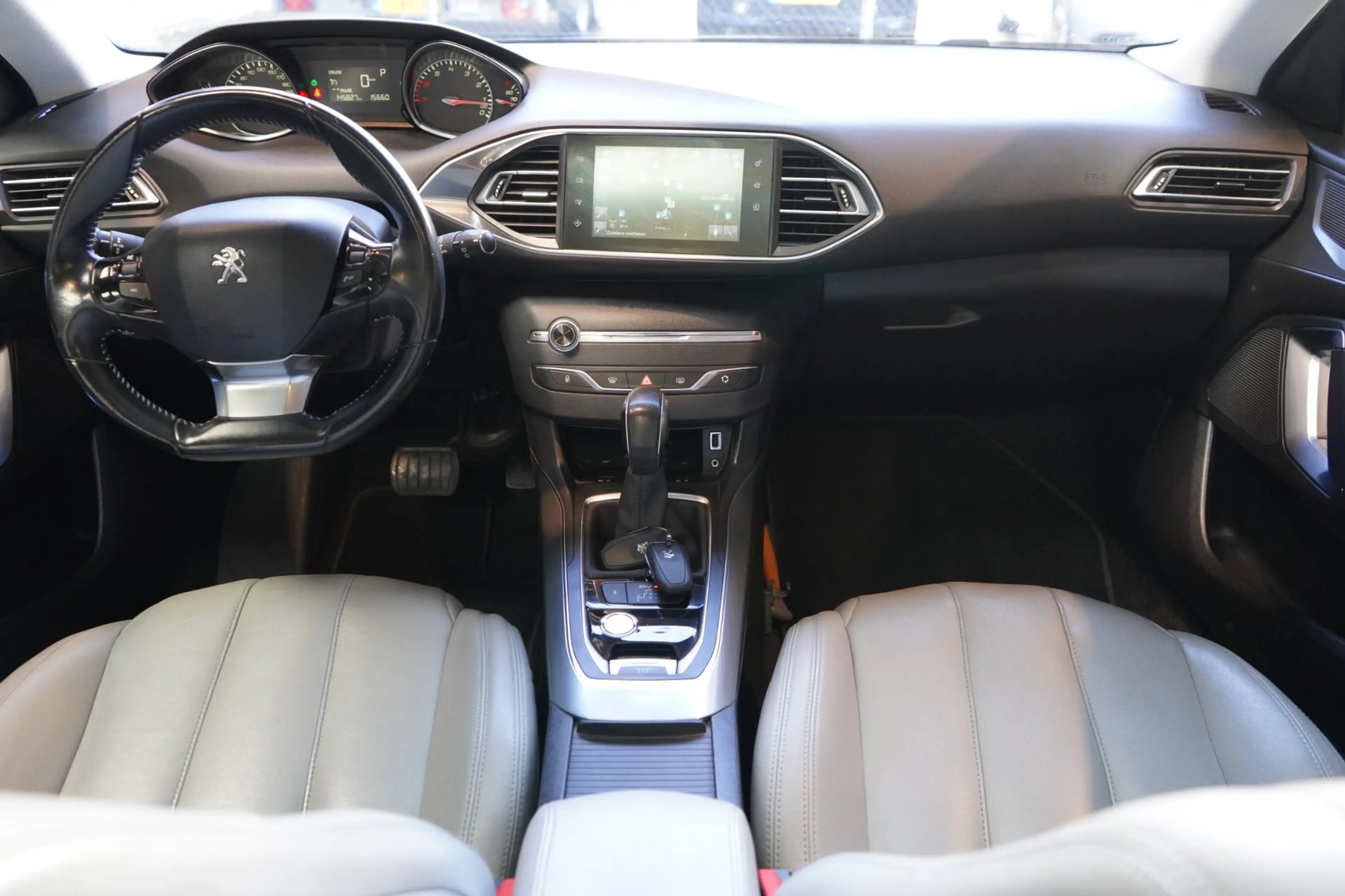Peugeot 308 SW 1.2 PureTech Blue Lease Premium | AUT | ACHTERU — photo 2